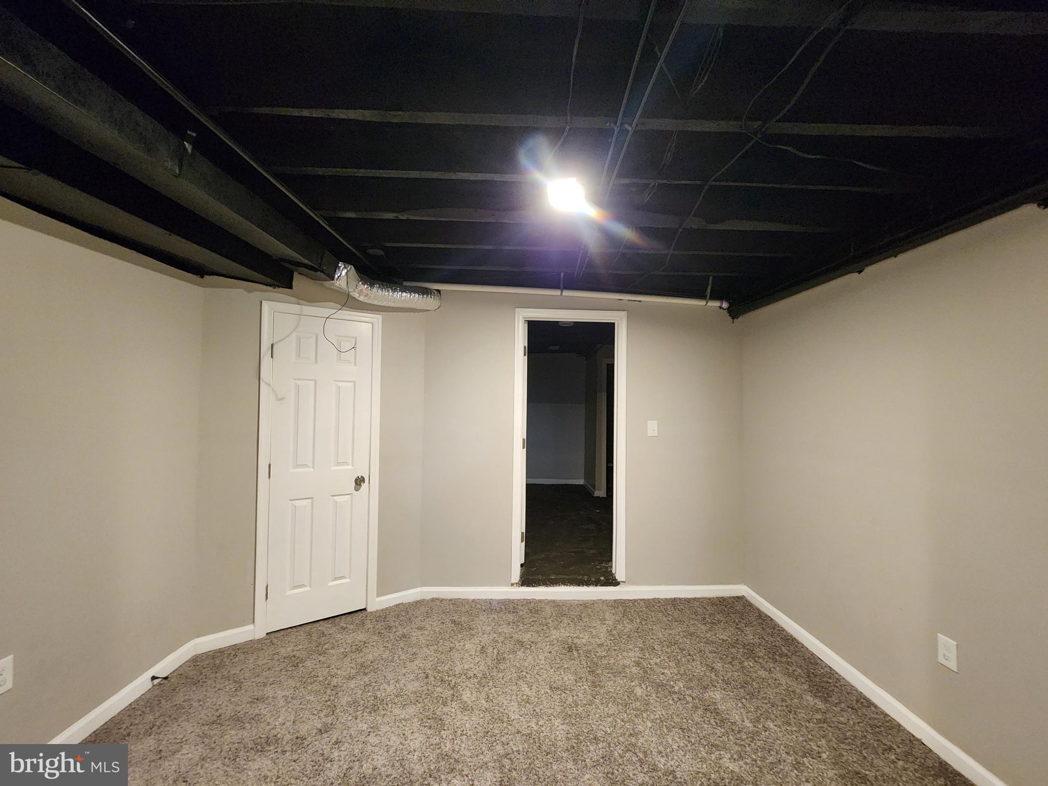 BROADWAY EAST - Residential