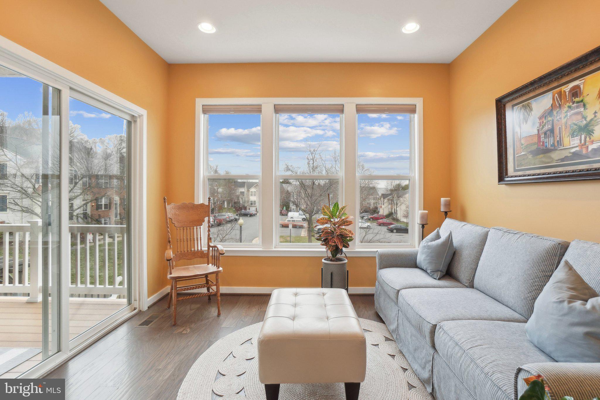 OVERLOOK AT UNIVERSITY CENTER - Residential