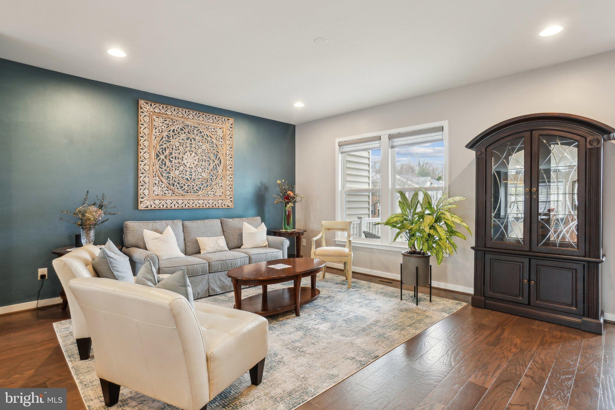 OVERLOOK AT UNIVERSITY CENTER - Residential