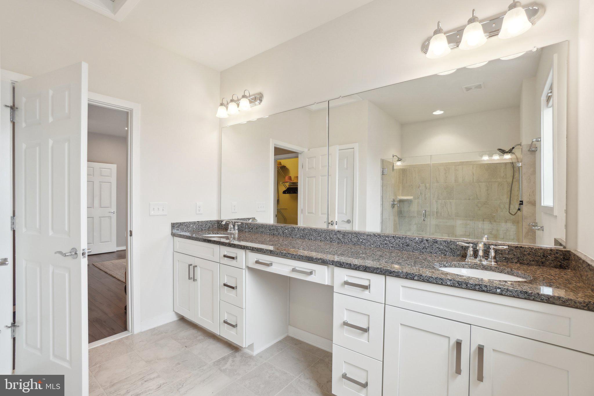 OVERLOOK AT UNIVERSITY CENTER - Residential