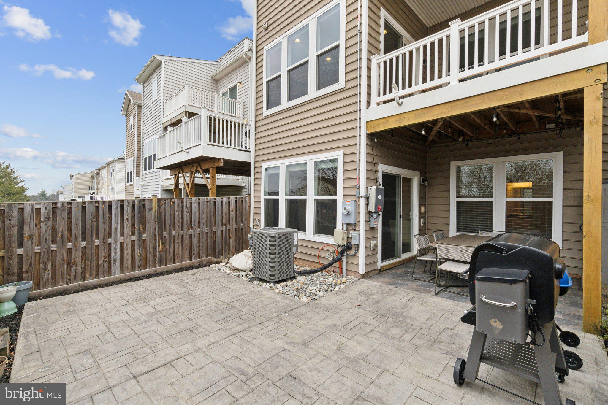 OVERLOOK AT UNIVERSITY CENTER - Residential