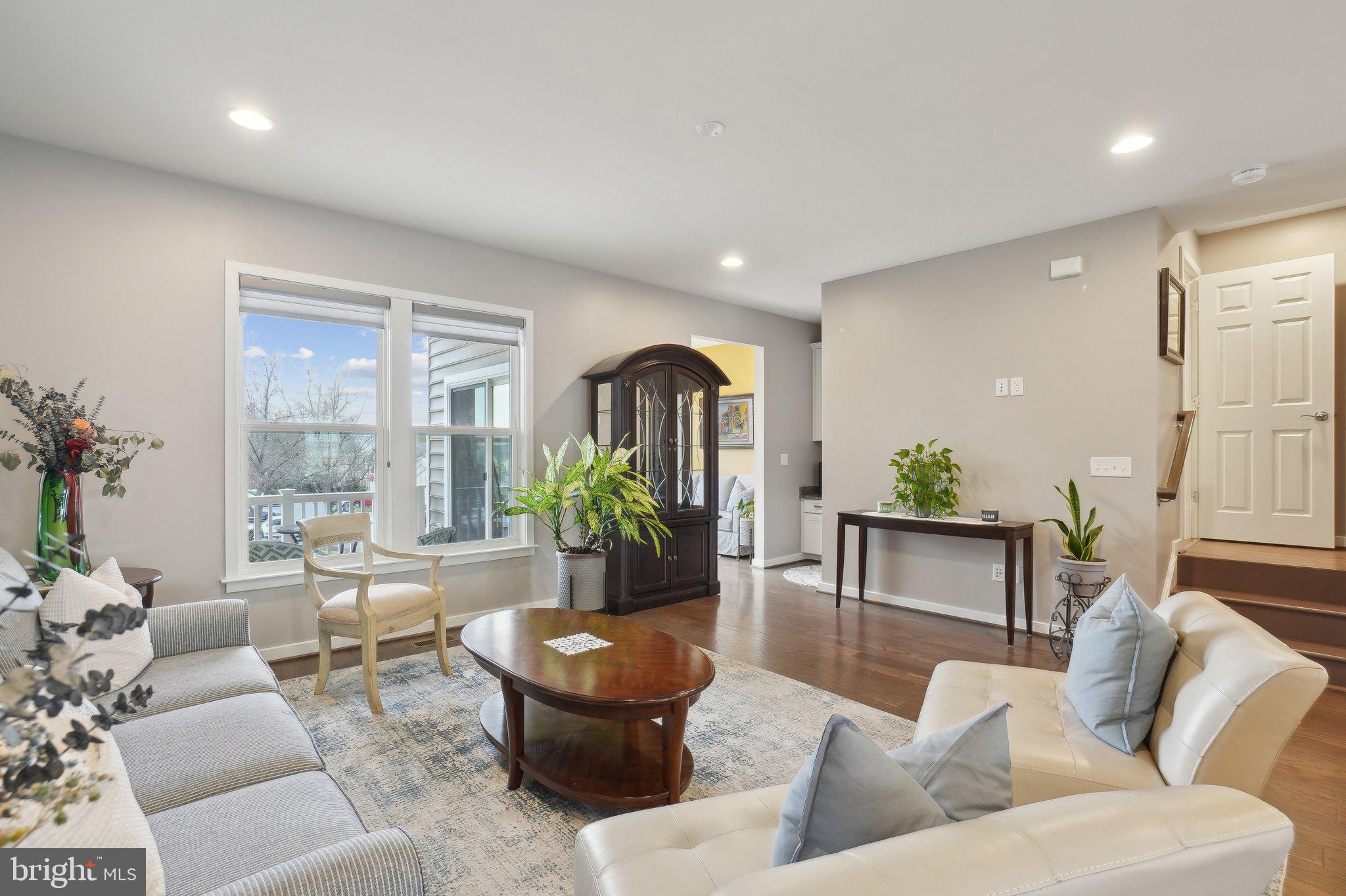 OVERLOOK AT UNIVERSITY CENTER - Residential