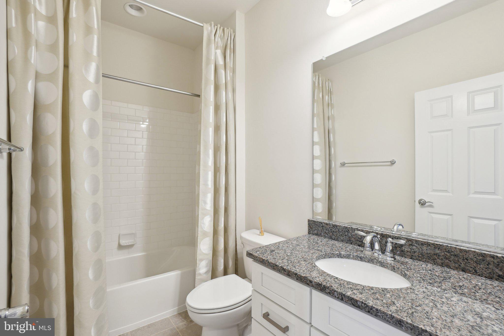 OVERLOOK AT UNIVERSITY CENTER - Residential