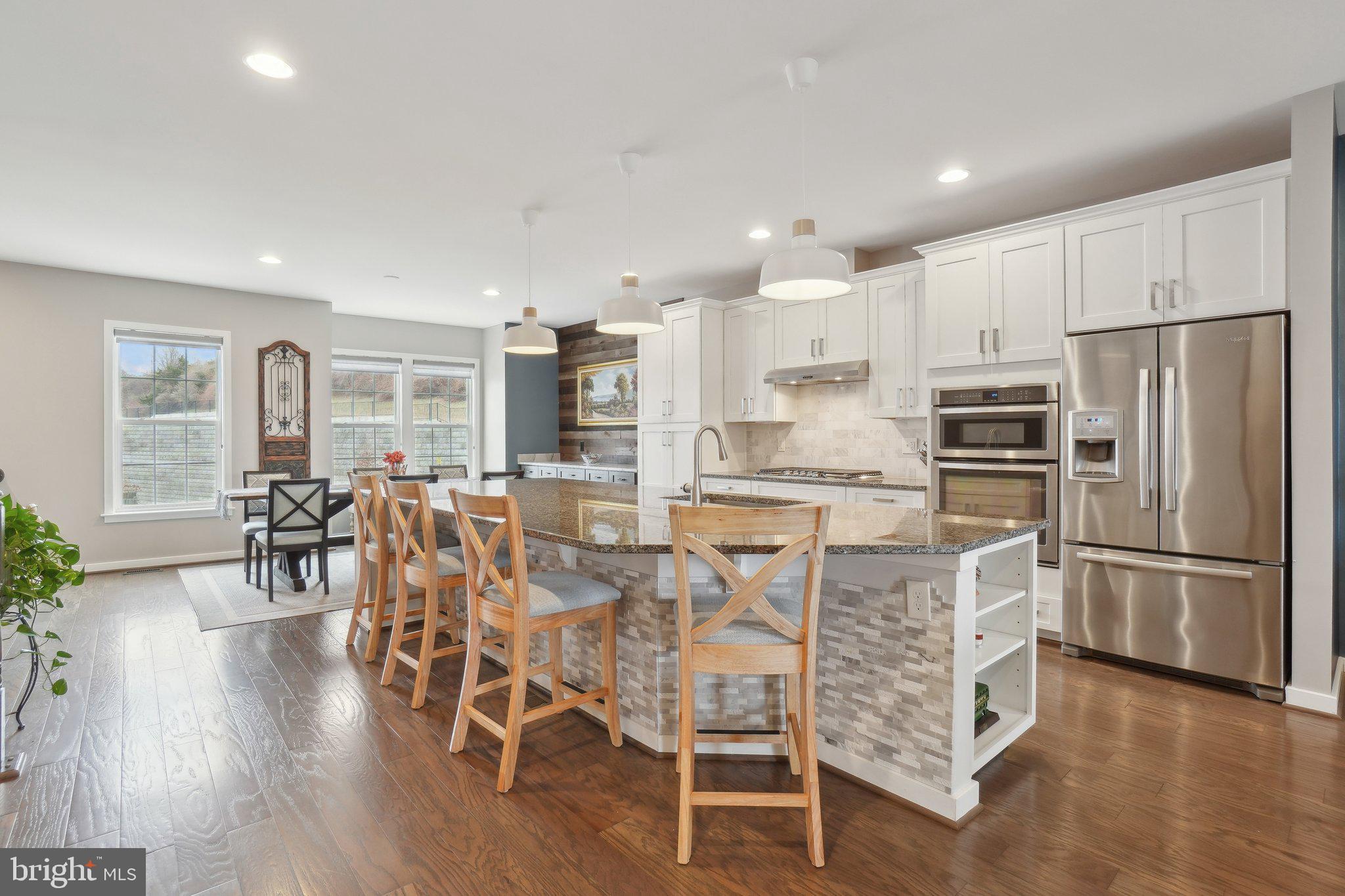 OVERLOOK AT UNIVERSITY CENTER - Residential