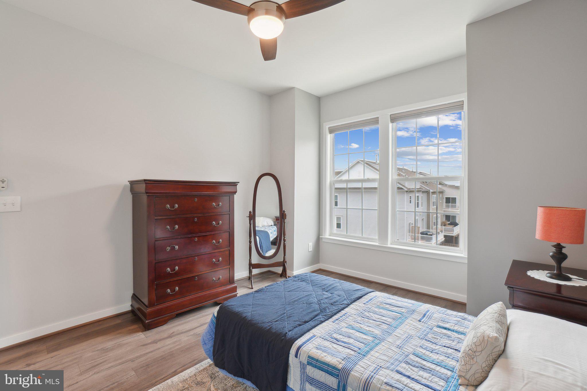 OVERLOOK AT UNIVERSITY CENTER - Residential