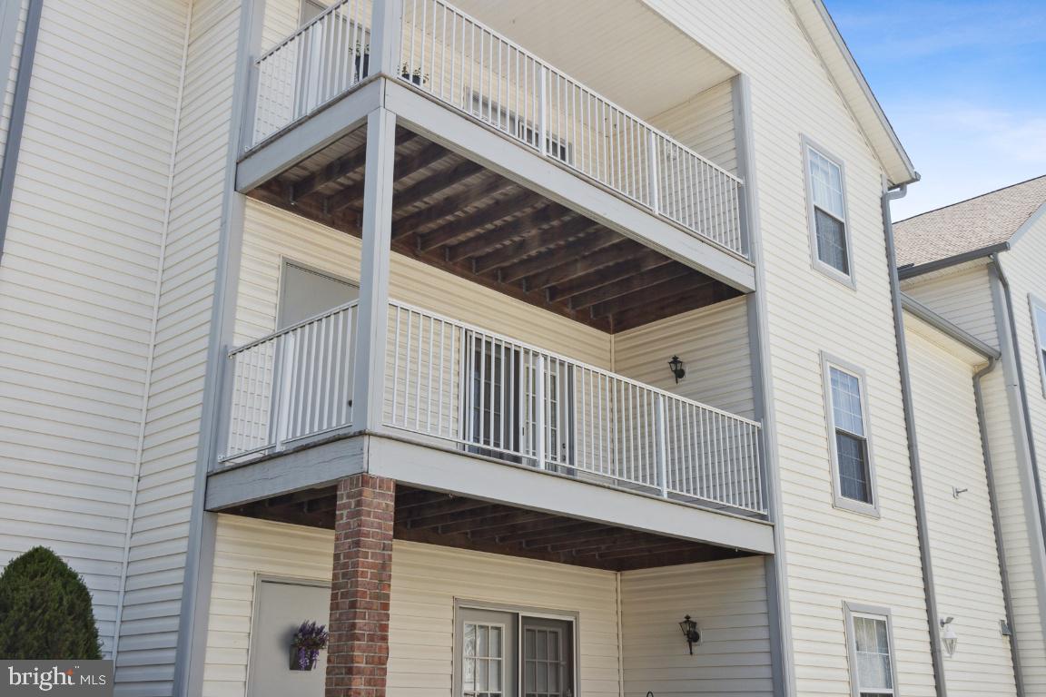 WINIFRED MANOR - Residential