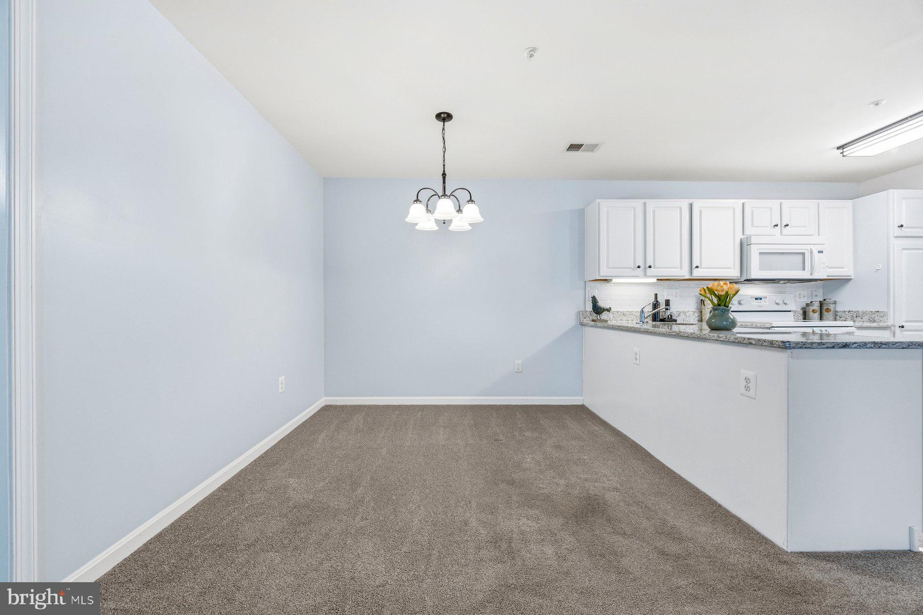 WINIFRED MANOR - Residential