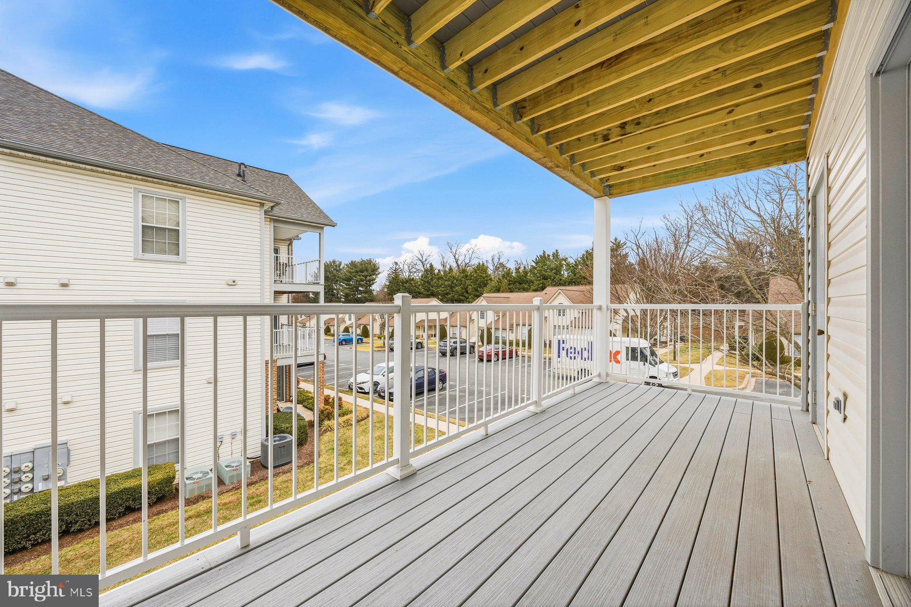 WINIFRED MANOR - Residential