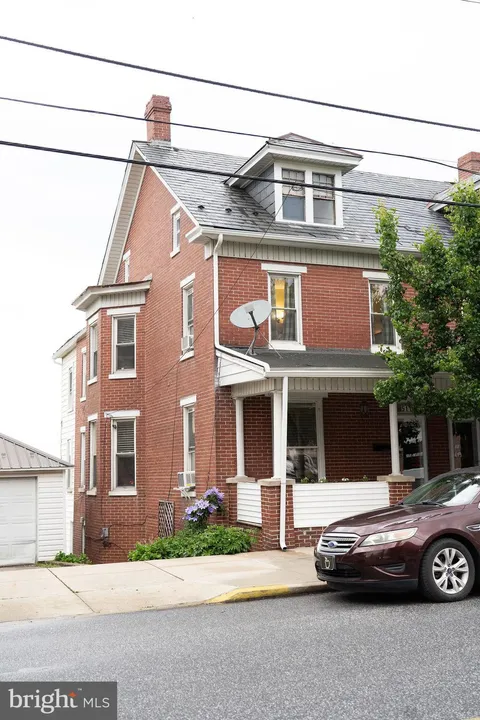 511 W Broadway, Red Lion, PA 17356 - #: PAYK2103412