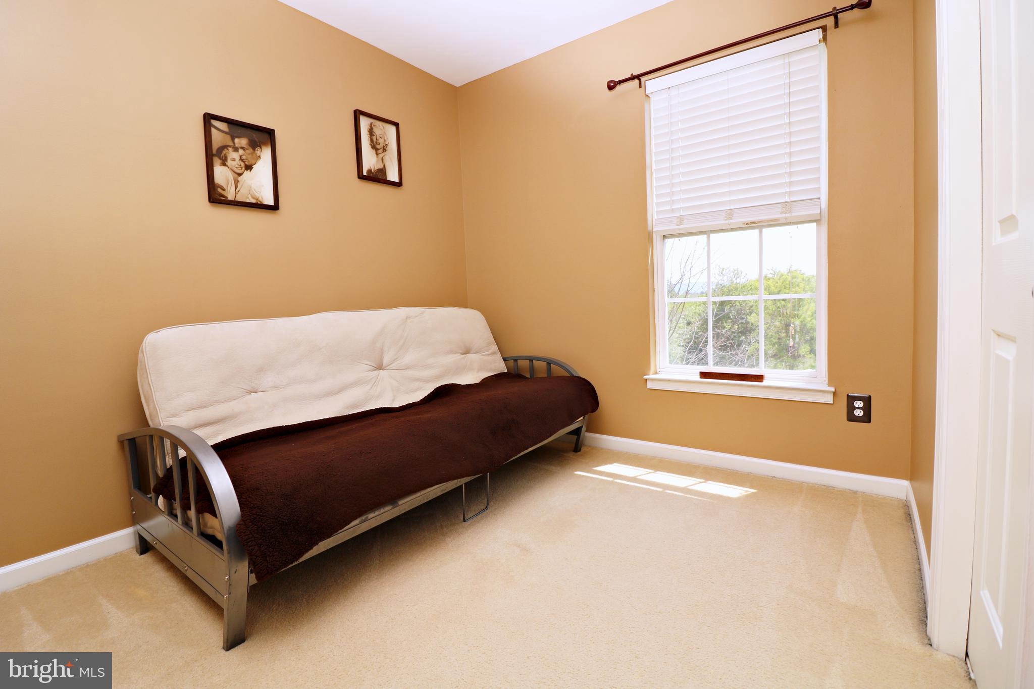 LAKELAND PLACE - Residential