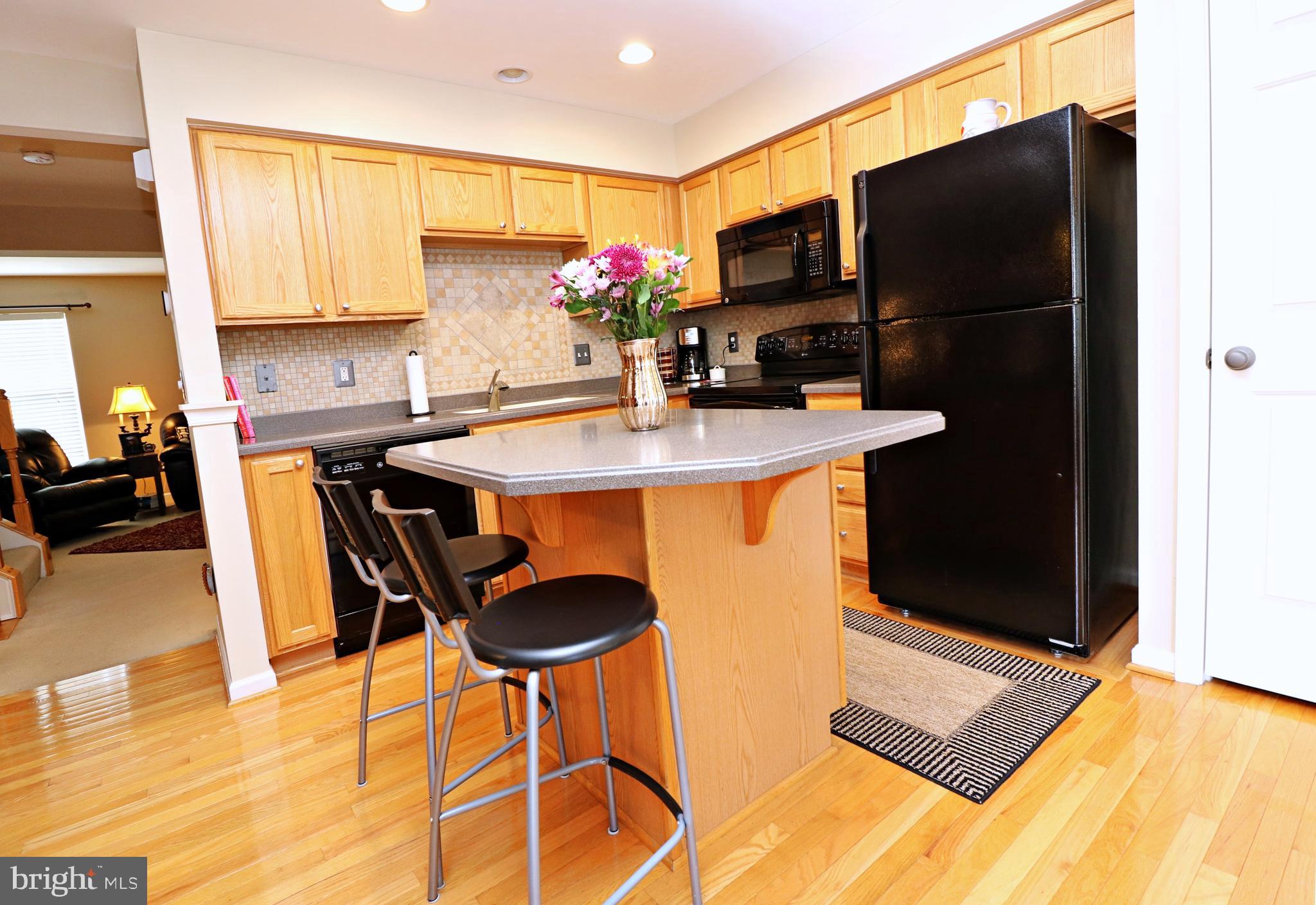 LAKELAND PLACE - Residential