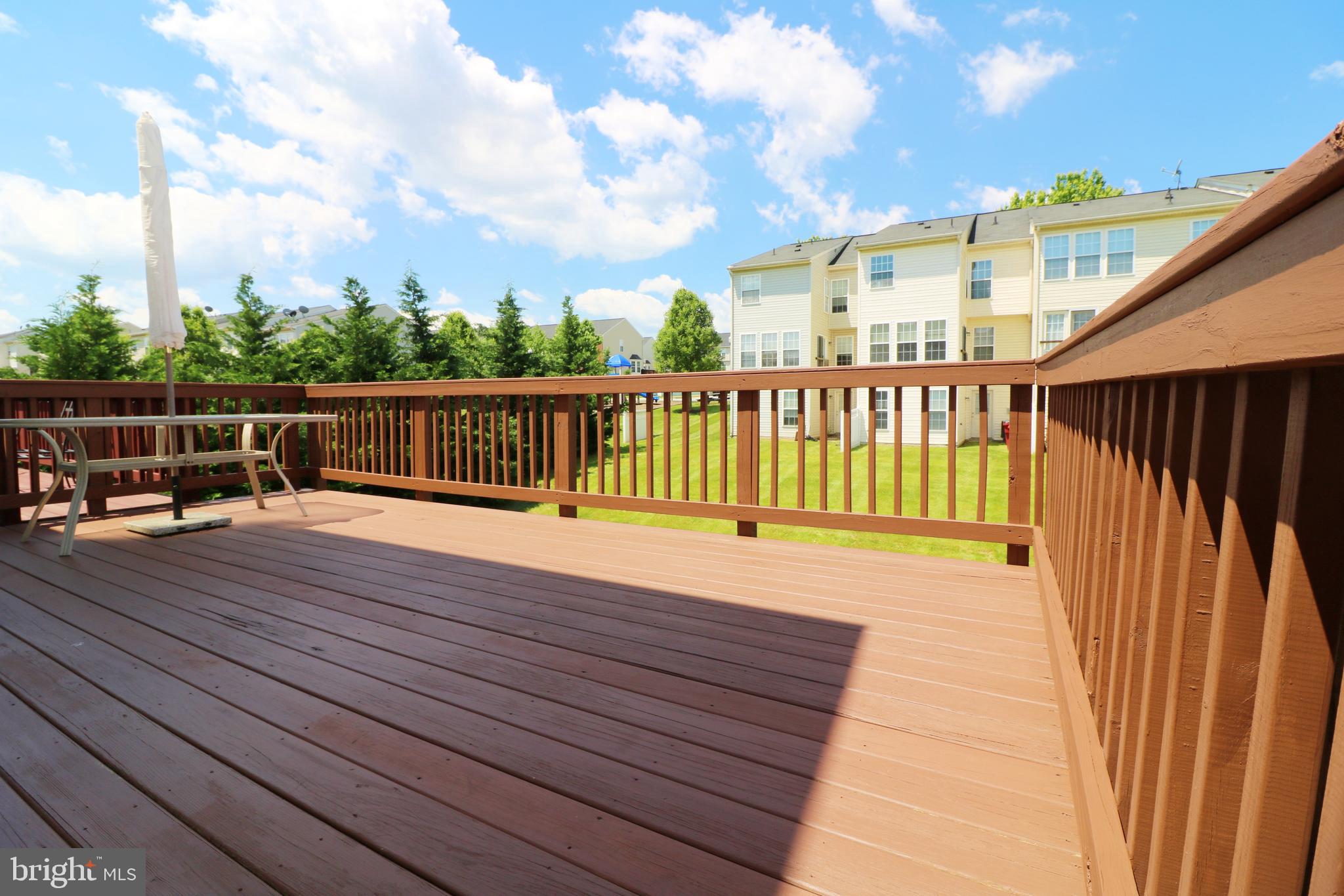 LAKELAND PLACE - Residential