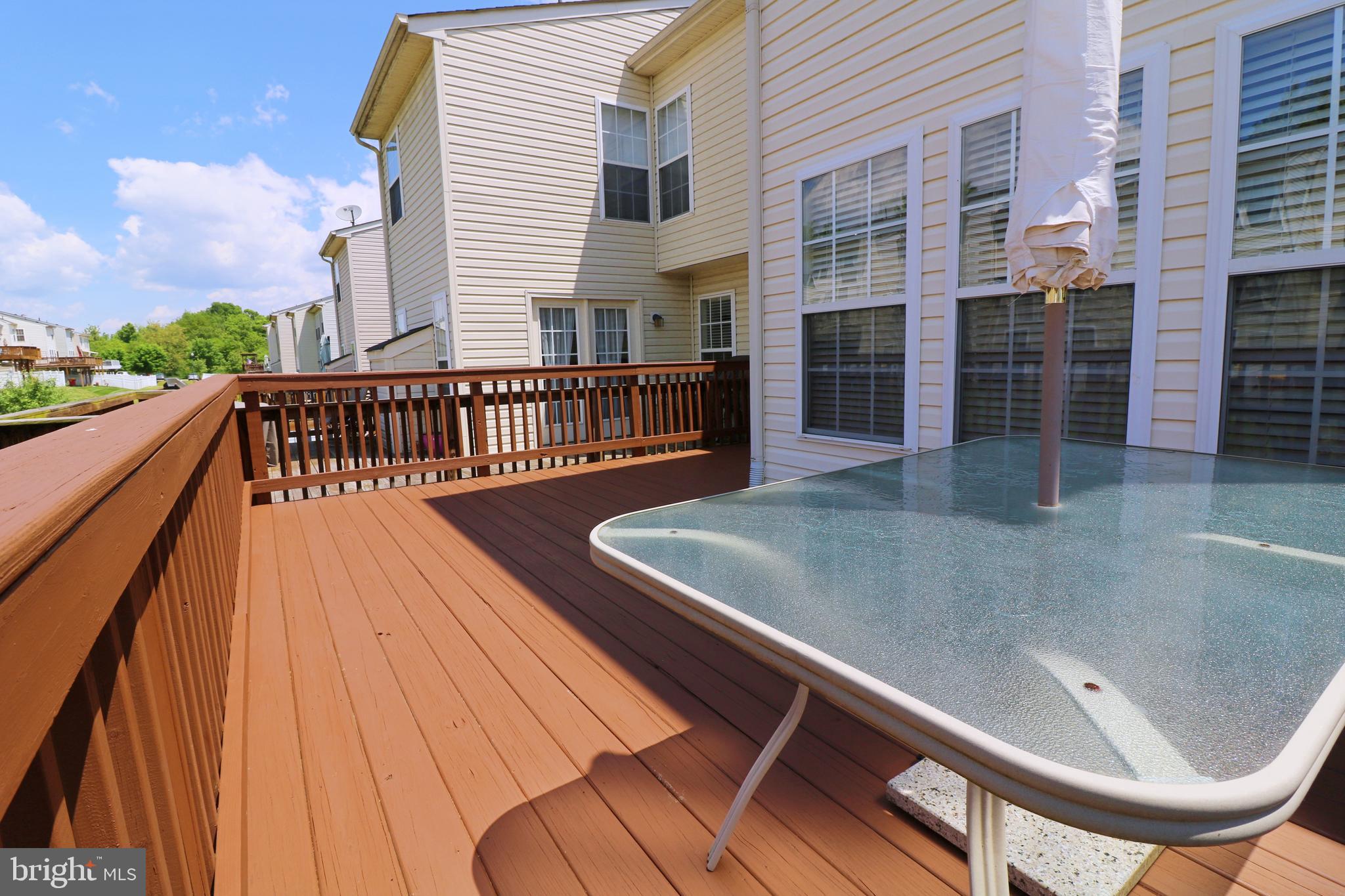 LAKELAND PLACE - Residential