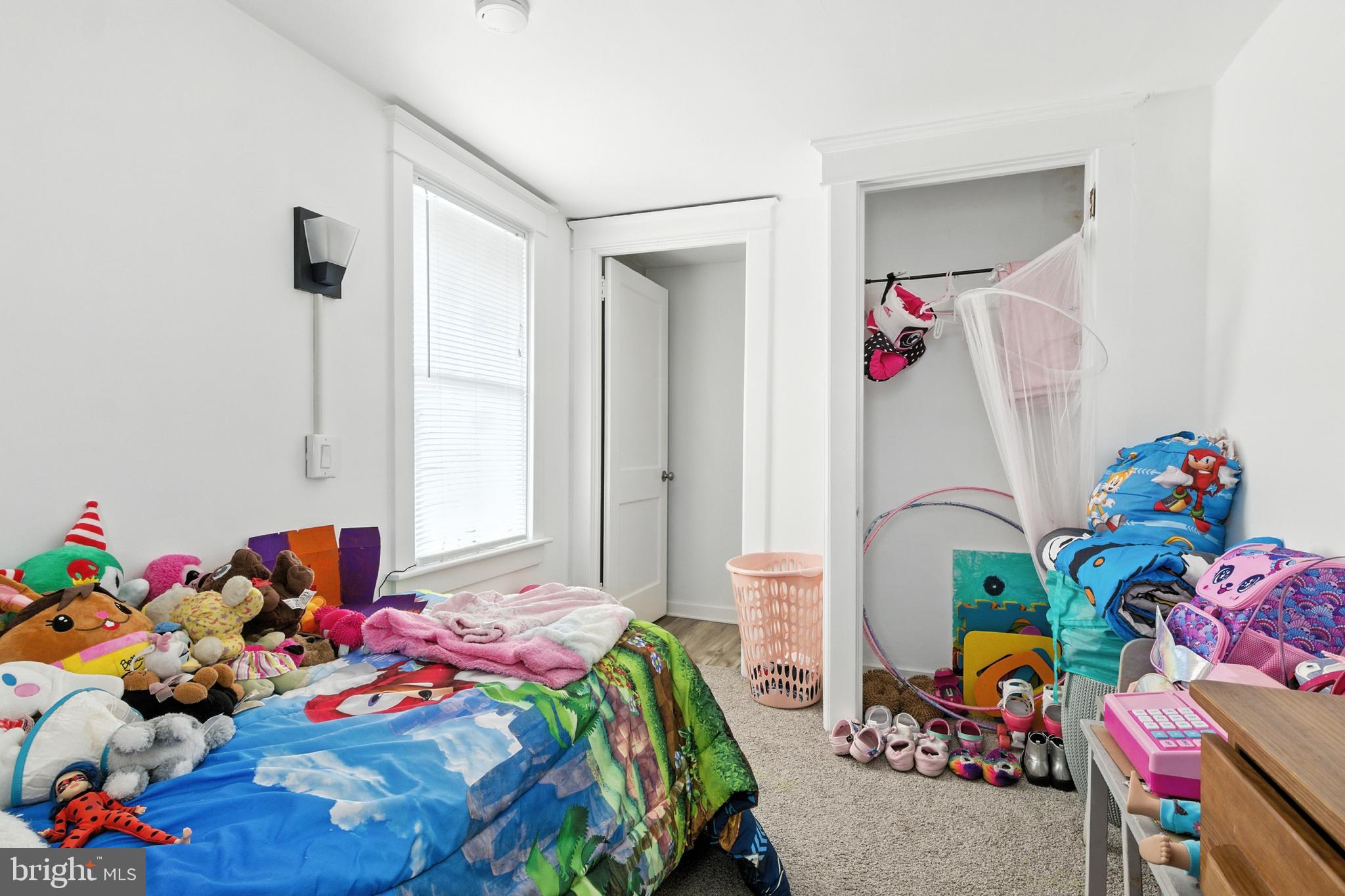 WEST YORK - Residential