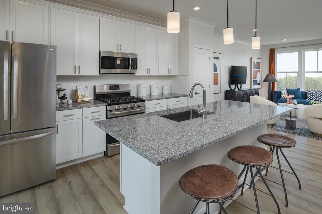 Photo of 10701 Millport St, WHITE PLAINS, MD 20695 (MLS # MDCH2048146)