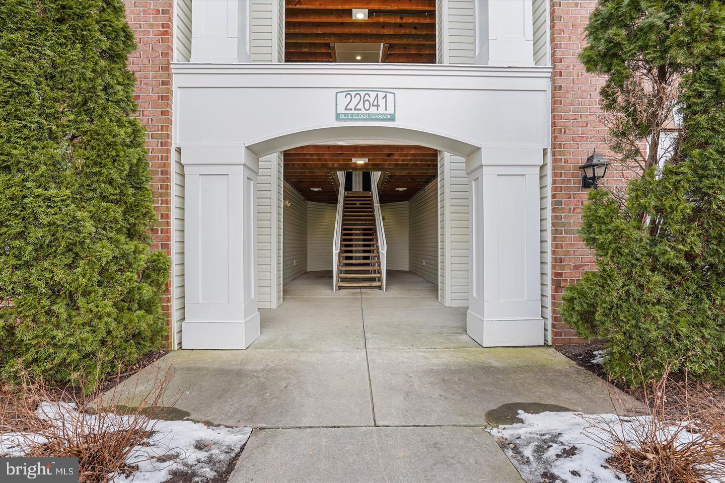 BRAMBLETON - Residential Lease