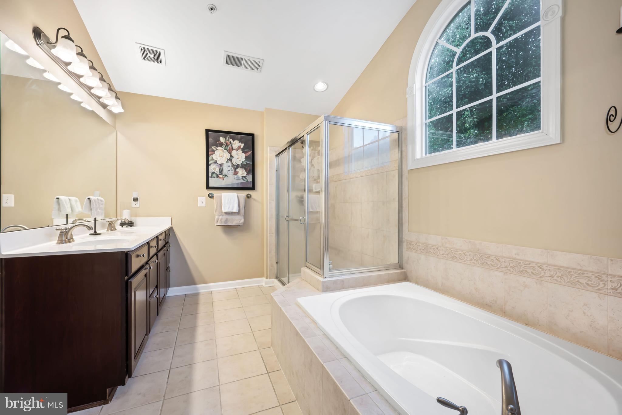 EASTON VILLAGE - Residential