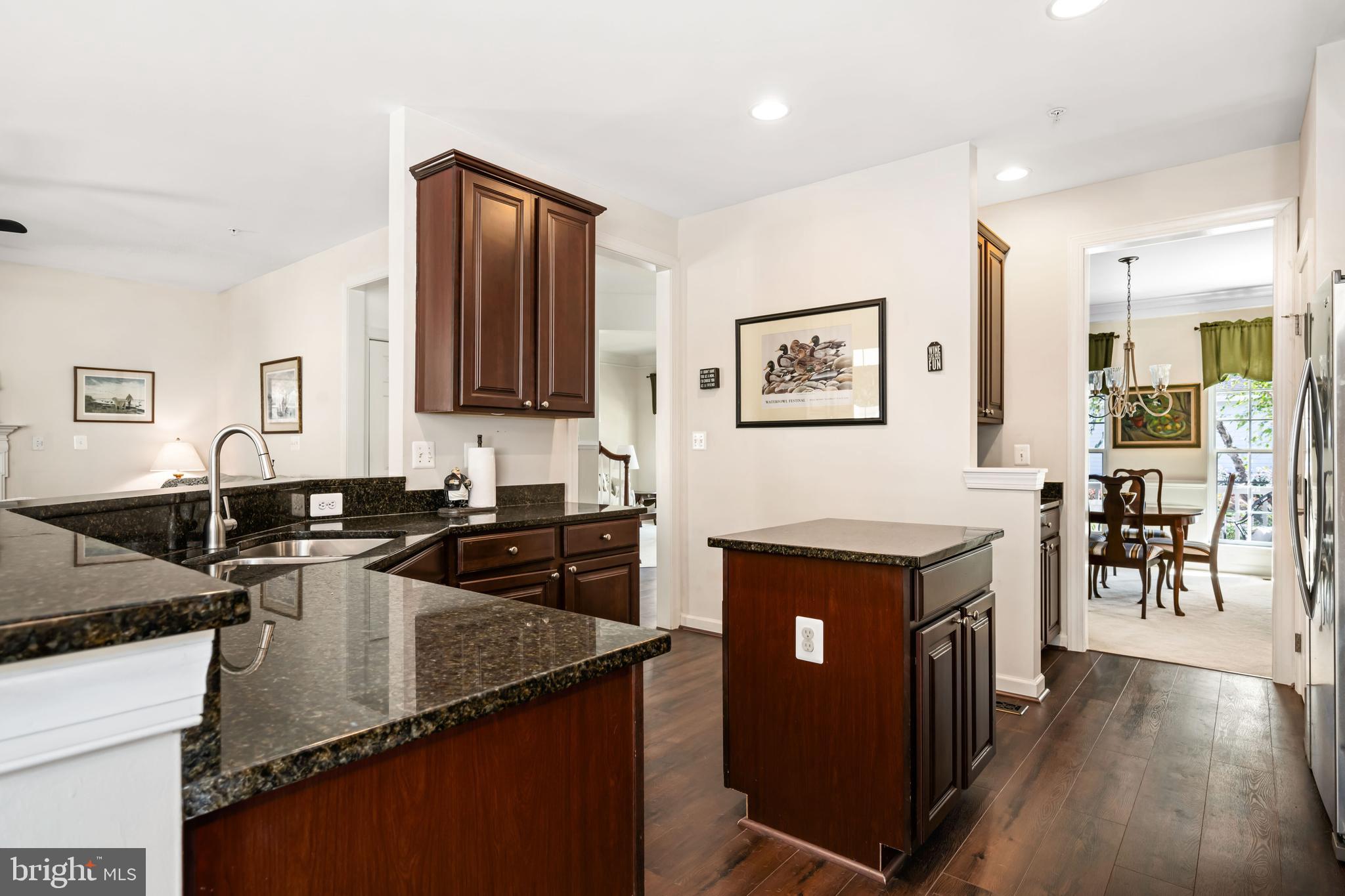 EASTON VILLAGE - Residential