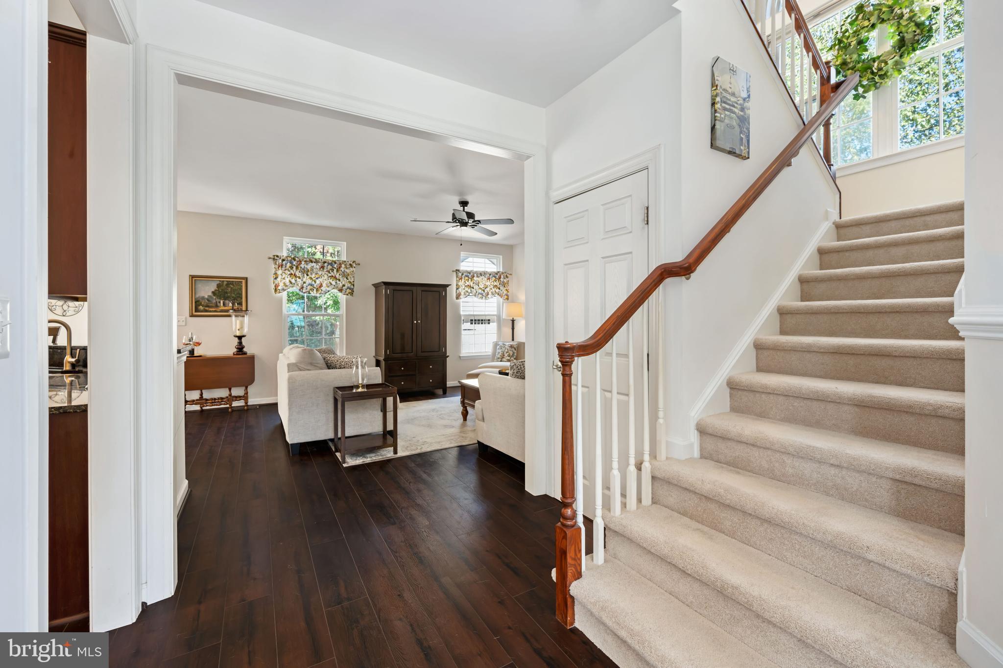 EASTON VILLAGE - Residential