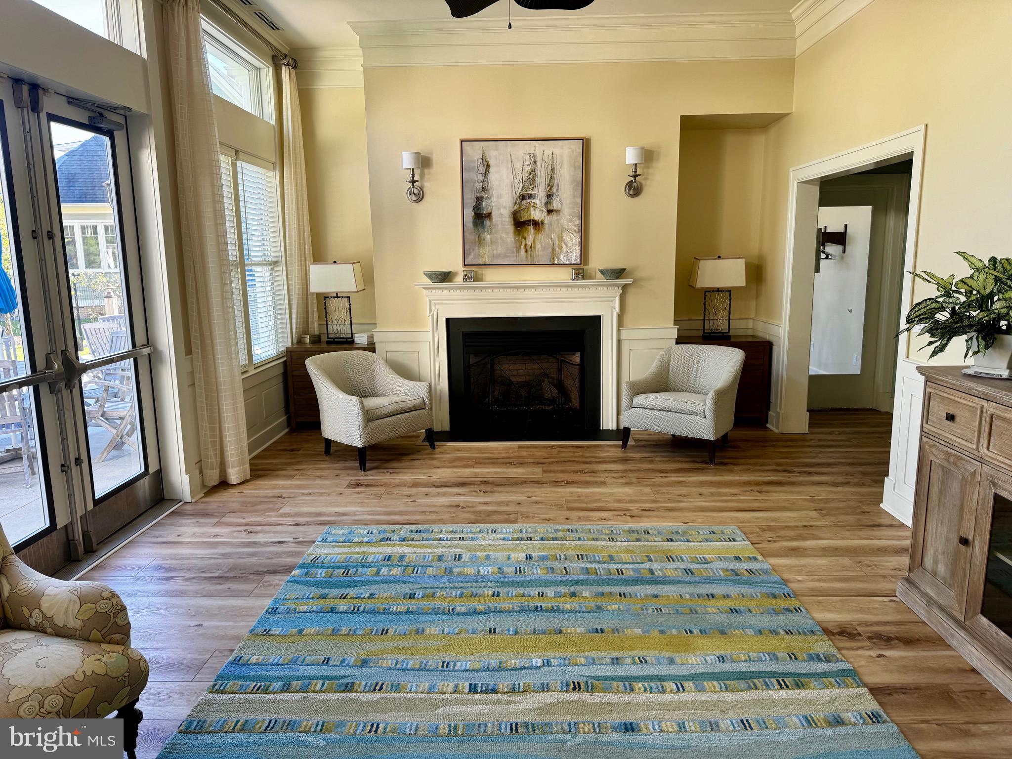 EASTON VILLAGE - Residential