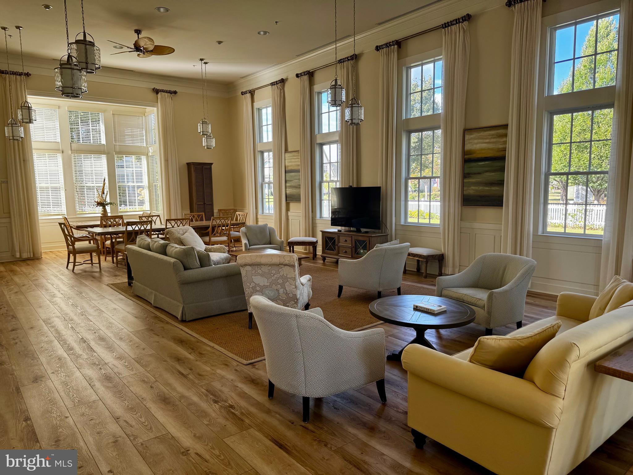 EASTON VILLAGE - Residential