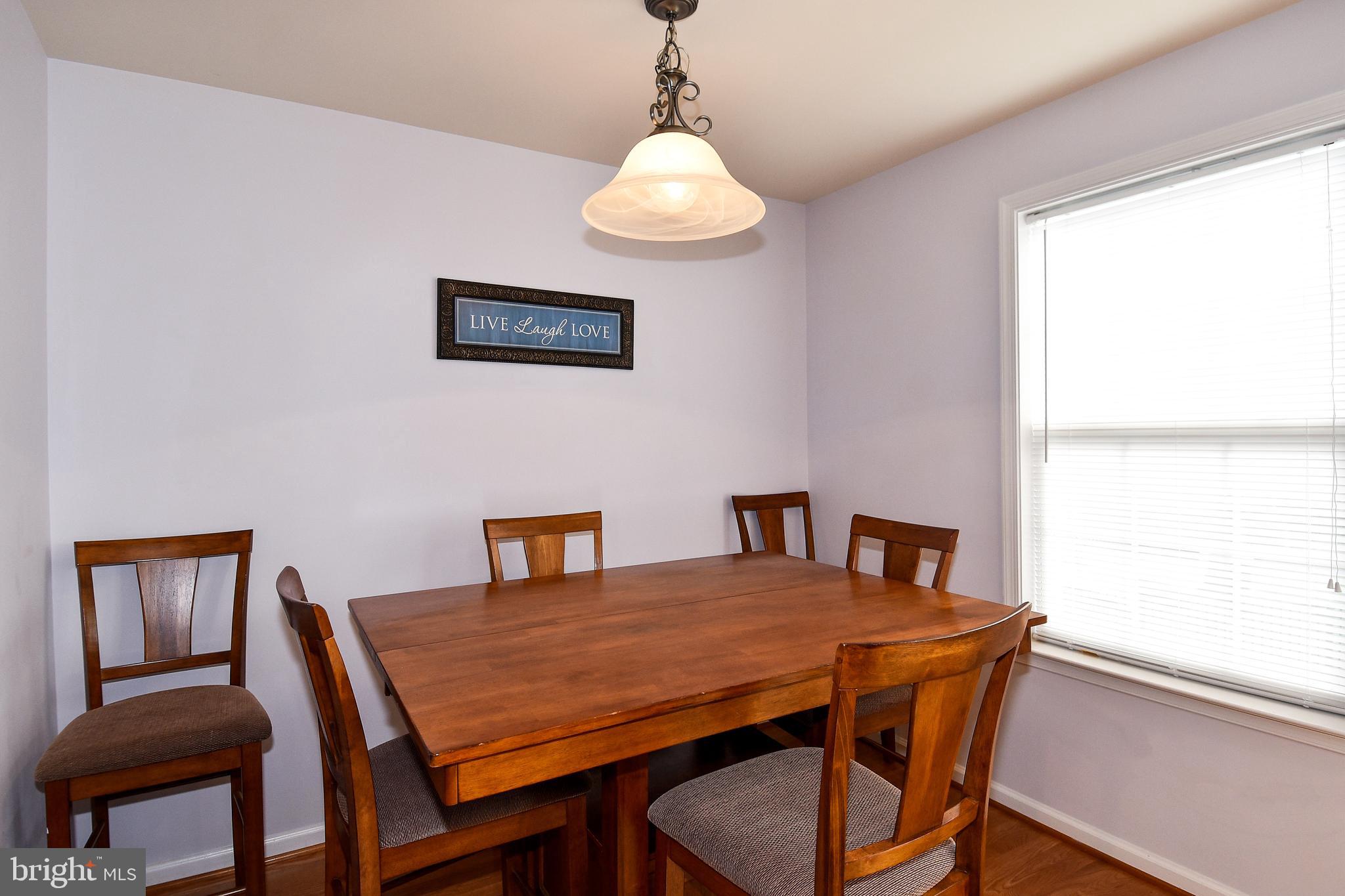 RIVER OAKS - Residential