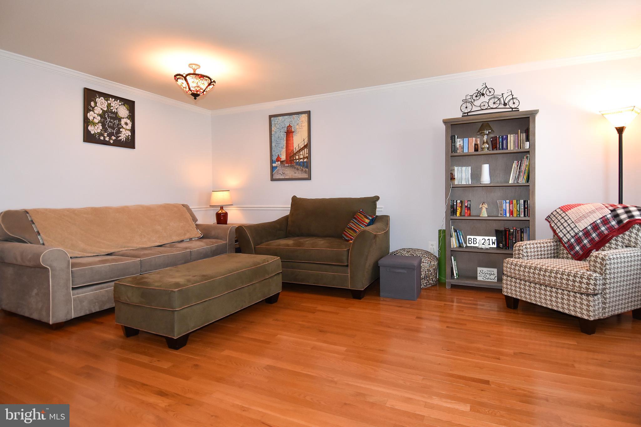 RIVER OAKS - Residential