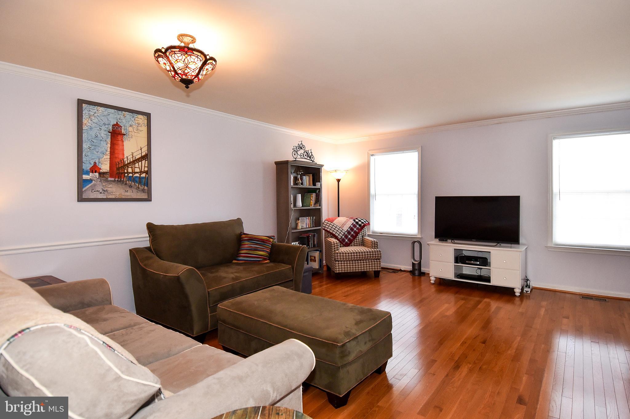 RIVER OAKS - Residential