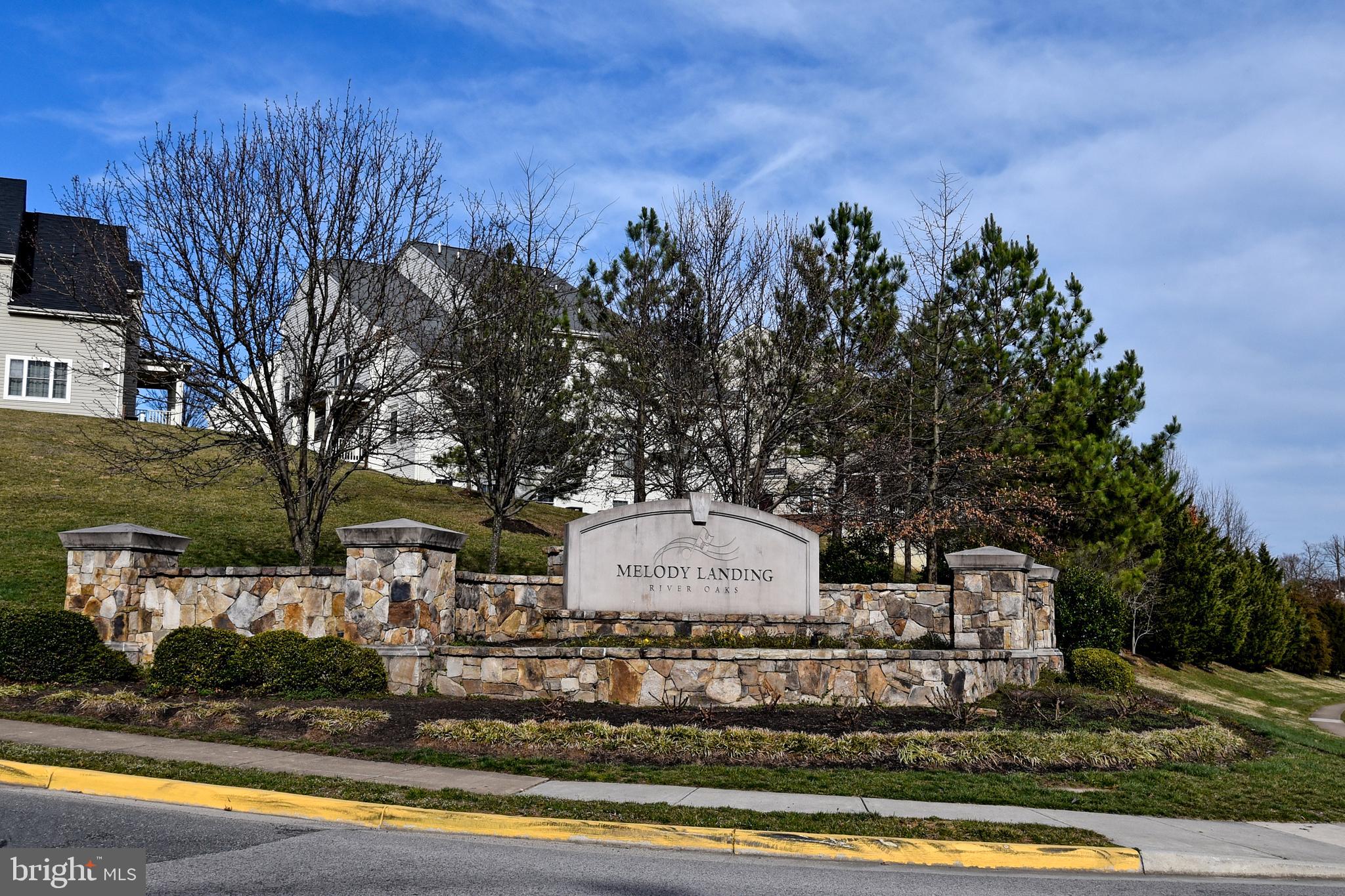 RIVER OAKS - Residential