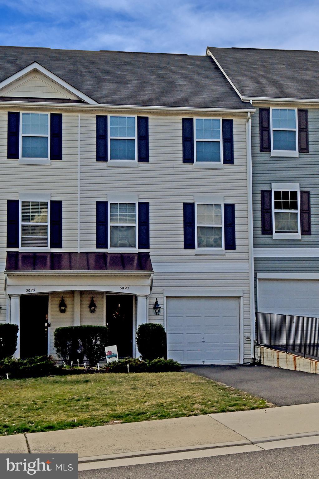 RIVER OAKS - Residential