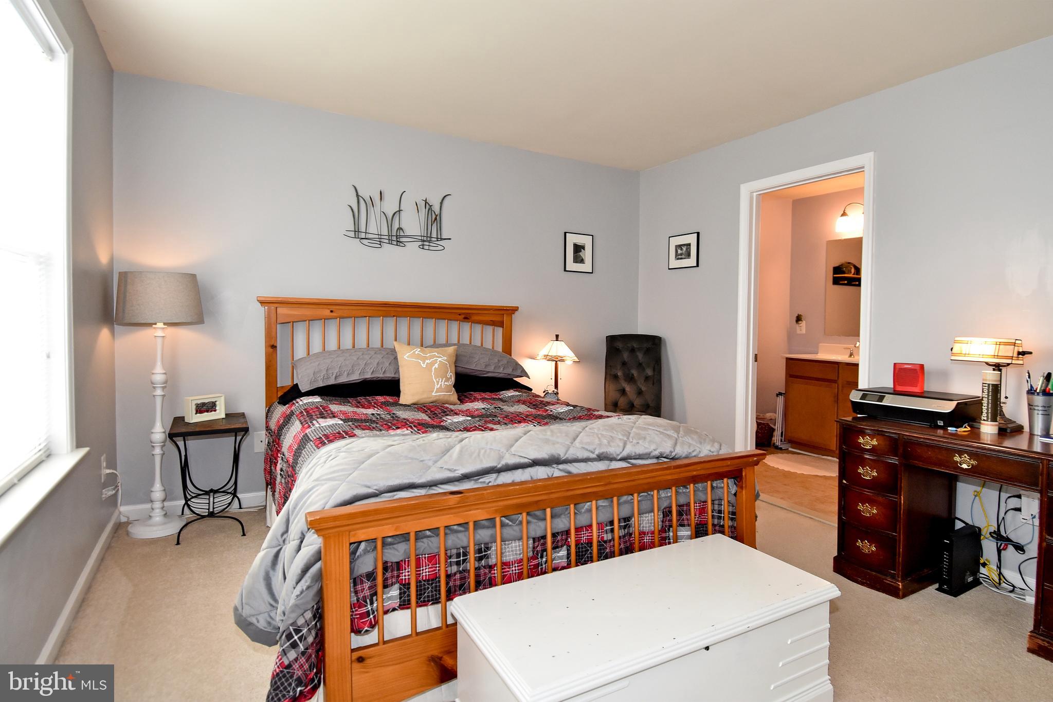 RIVER OAKS - Residential