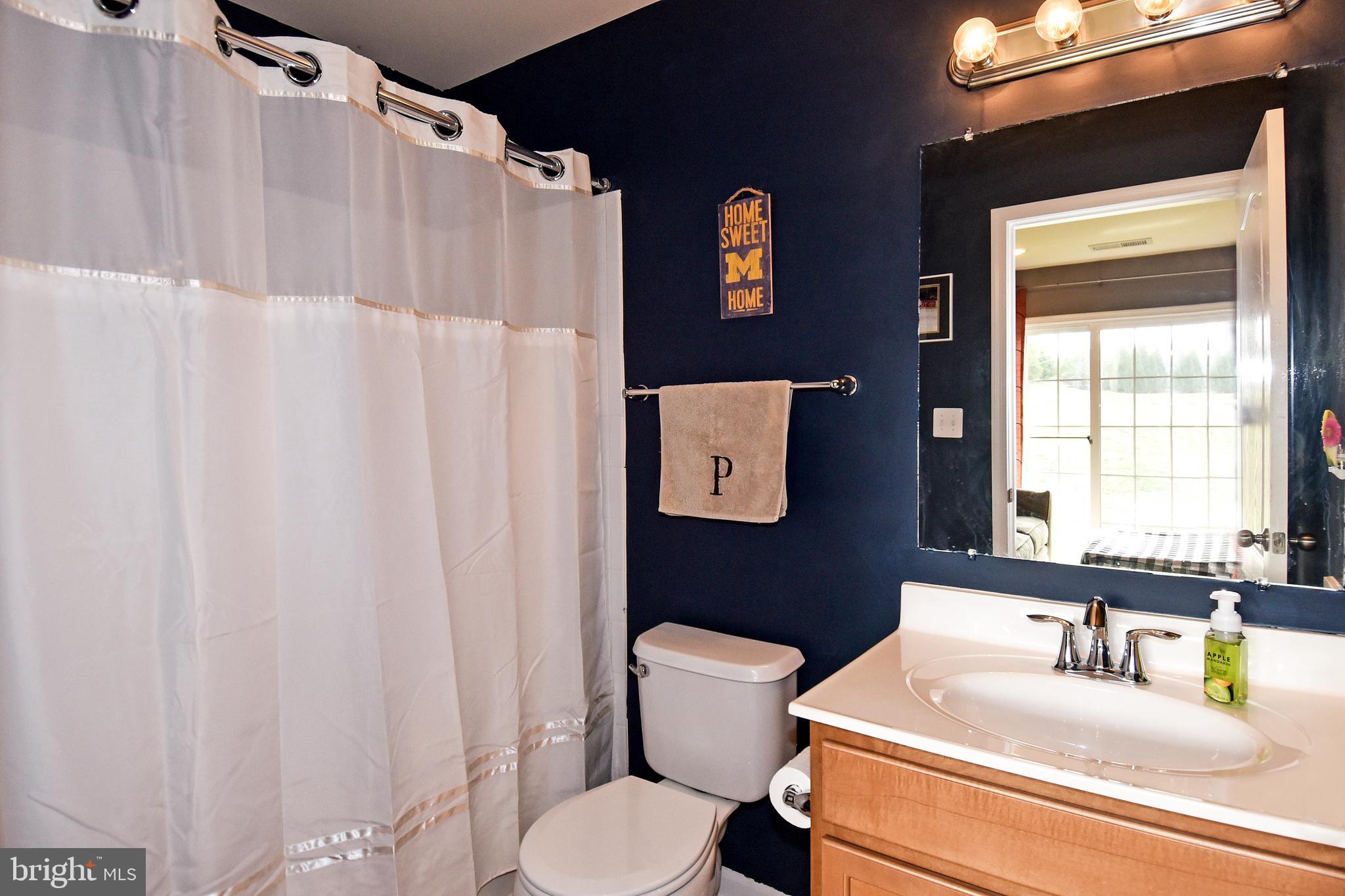 RIVER OAKS - Residential