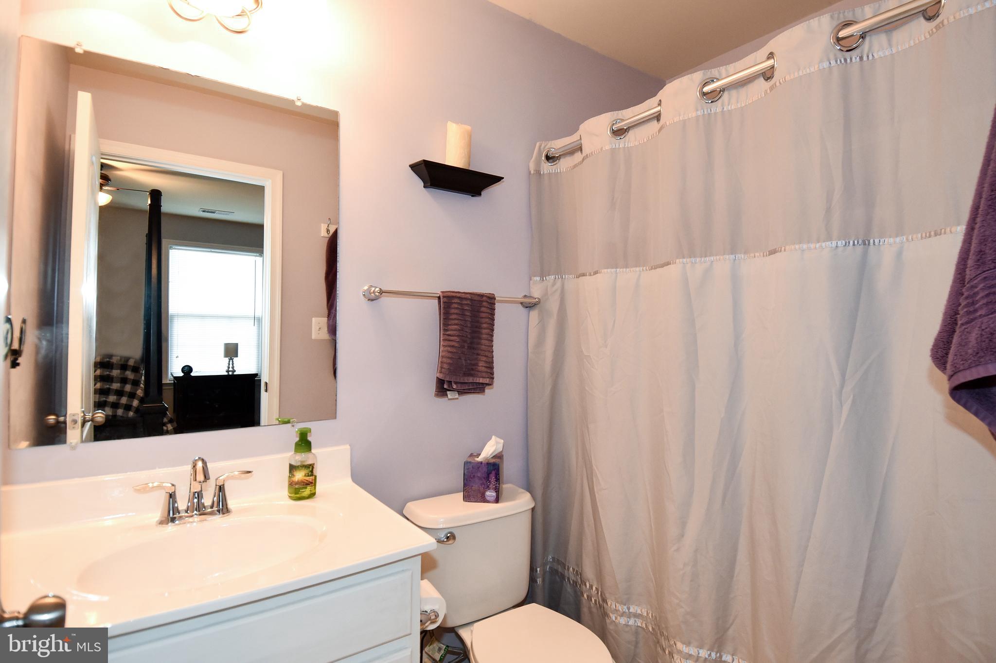 RIVER OAKS - Residential