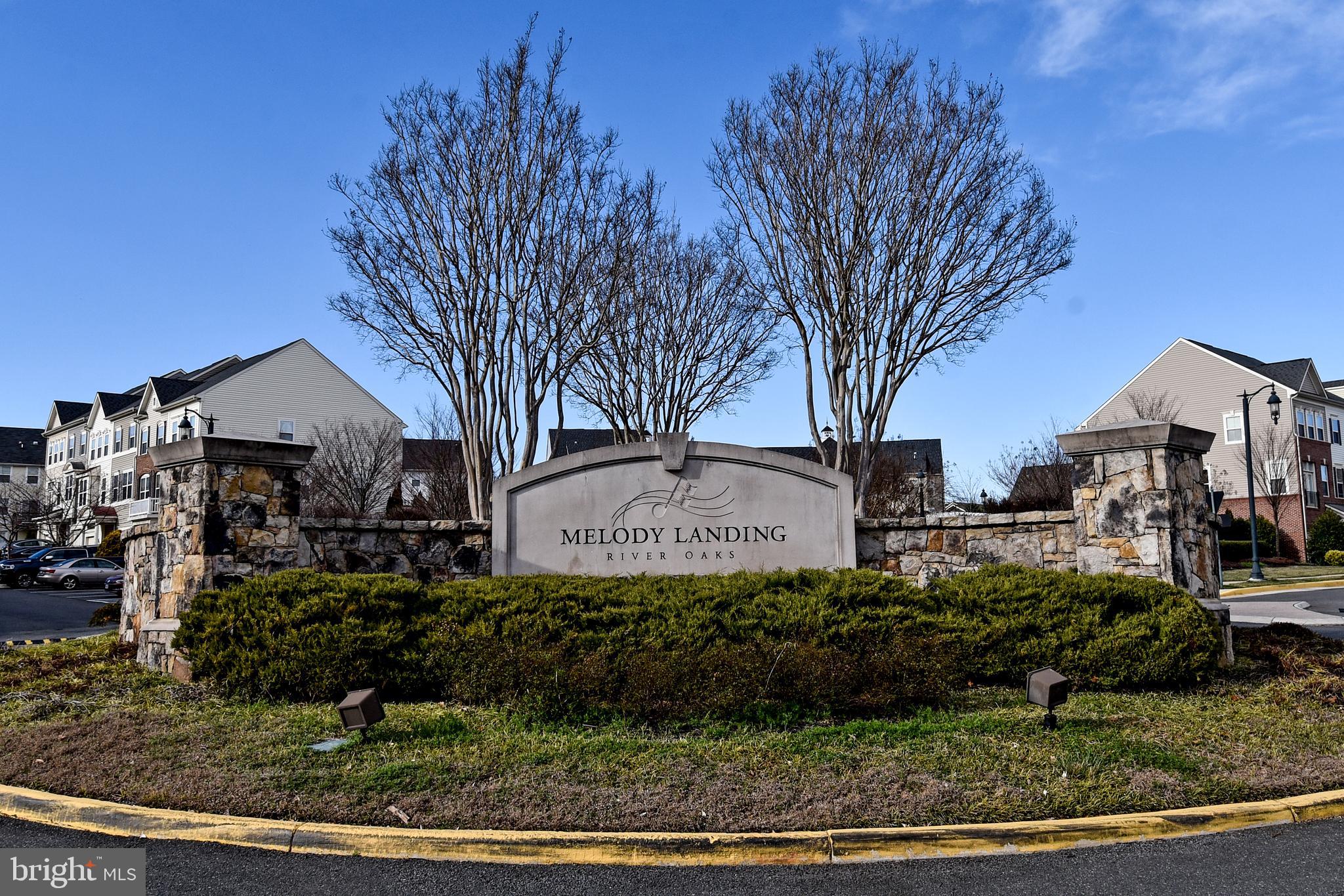 RIVER OAKS - Residential