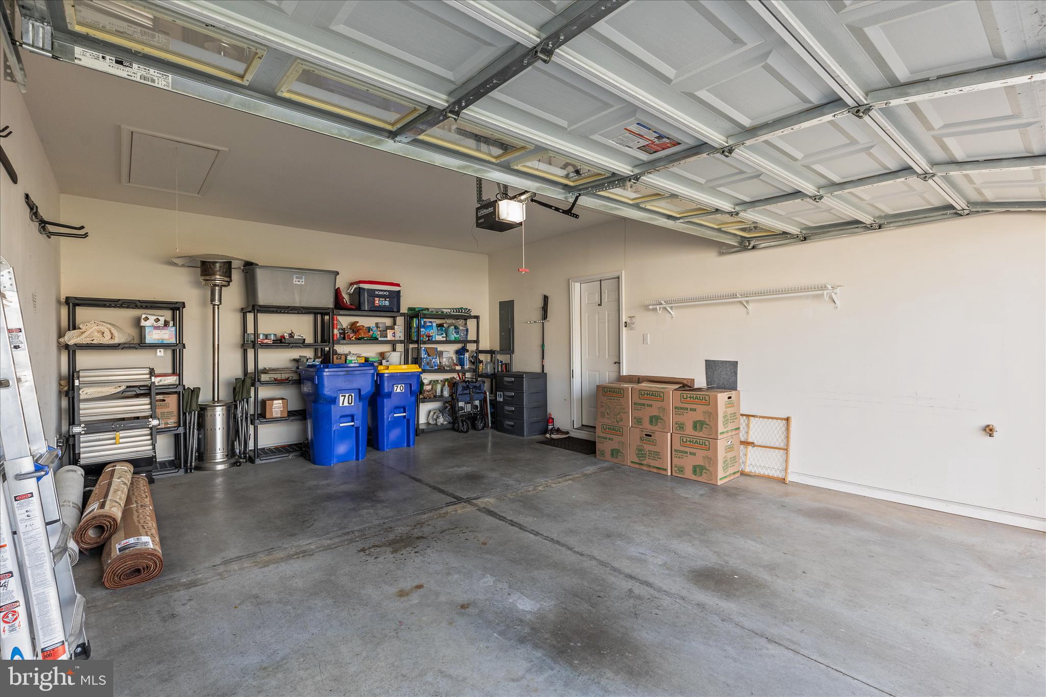 JACKSON HEIGHTS - Residential