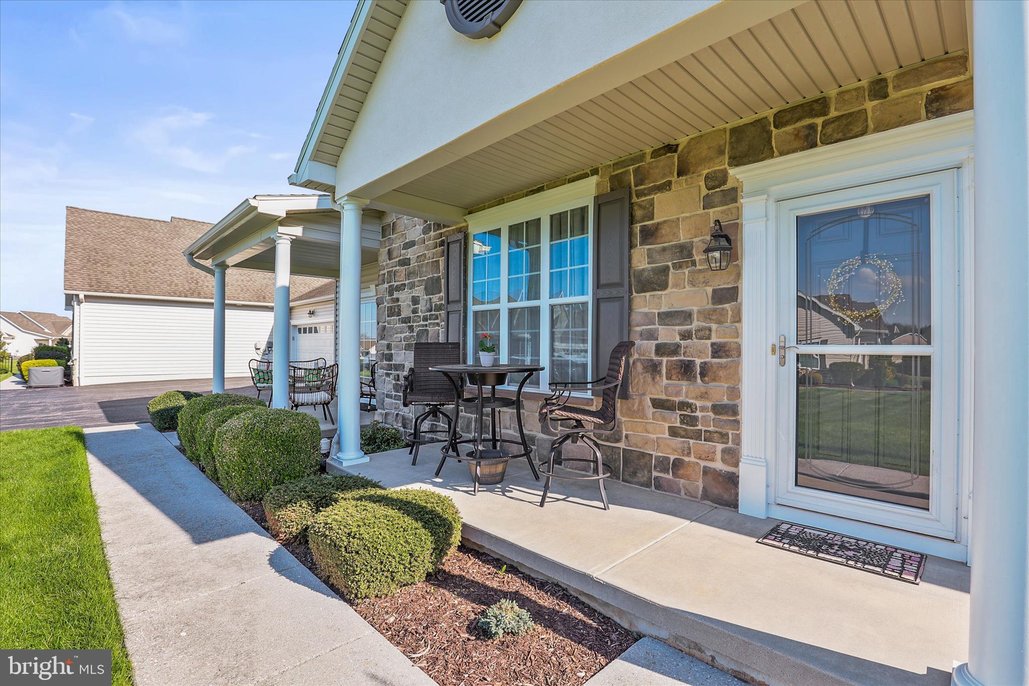 JACKSON HEIGHTS - Residential