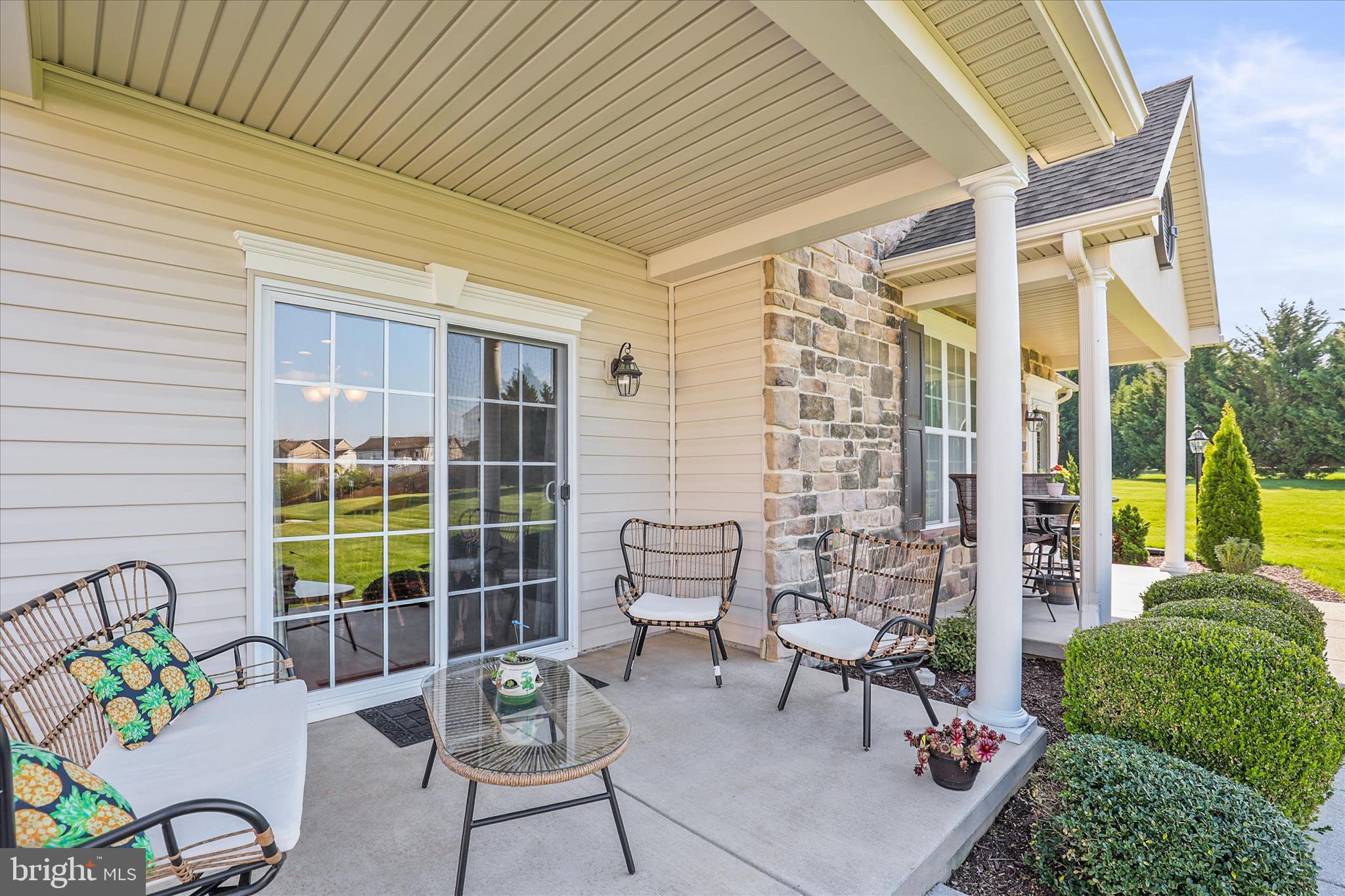 JACKSON HEIGHTS - Residential