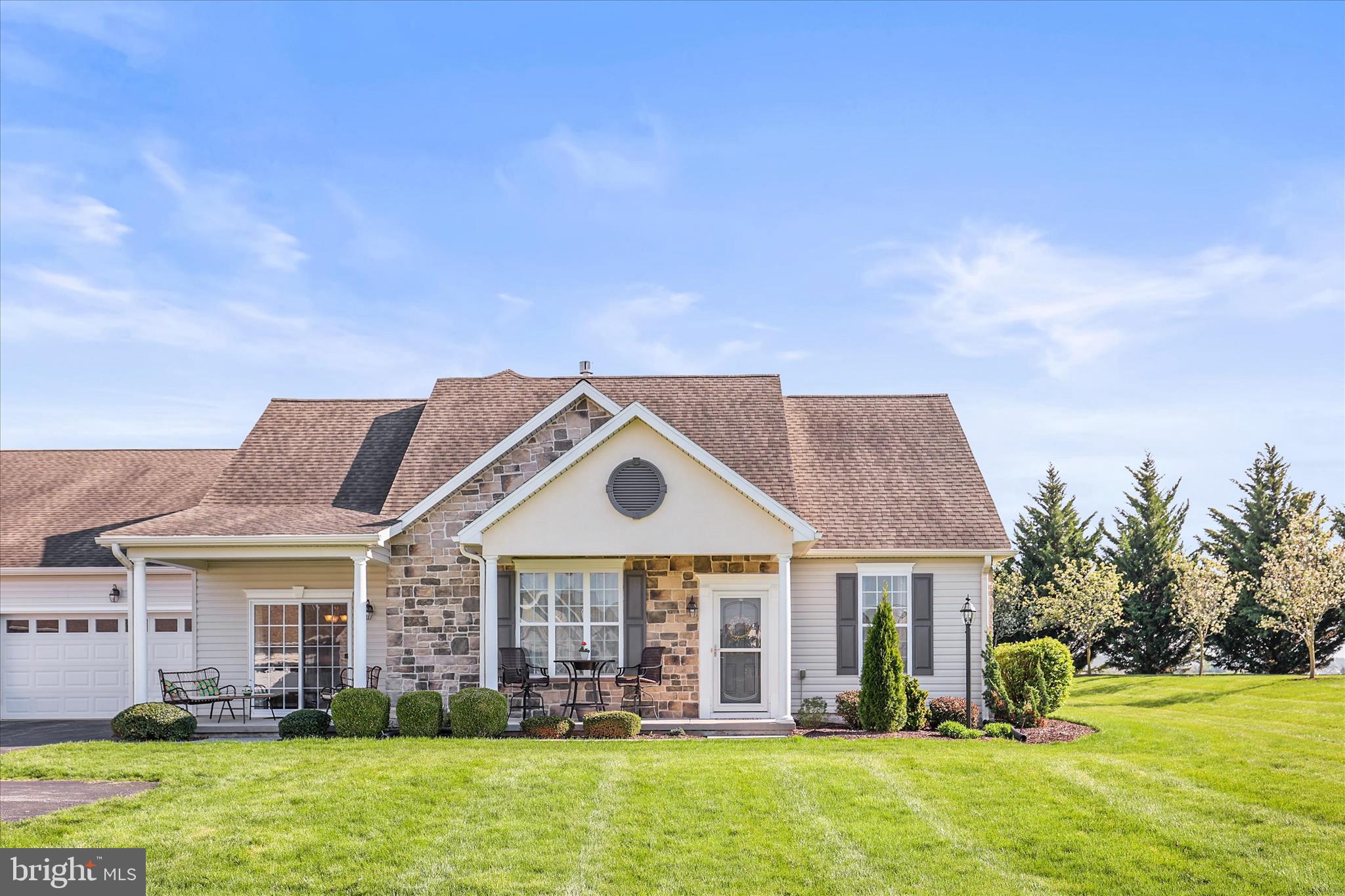 JACKSON HEIGHTS - Residential