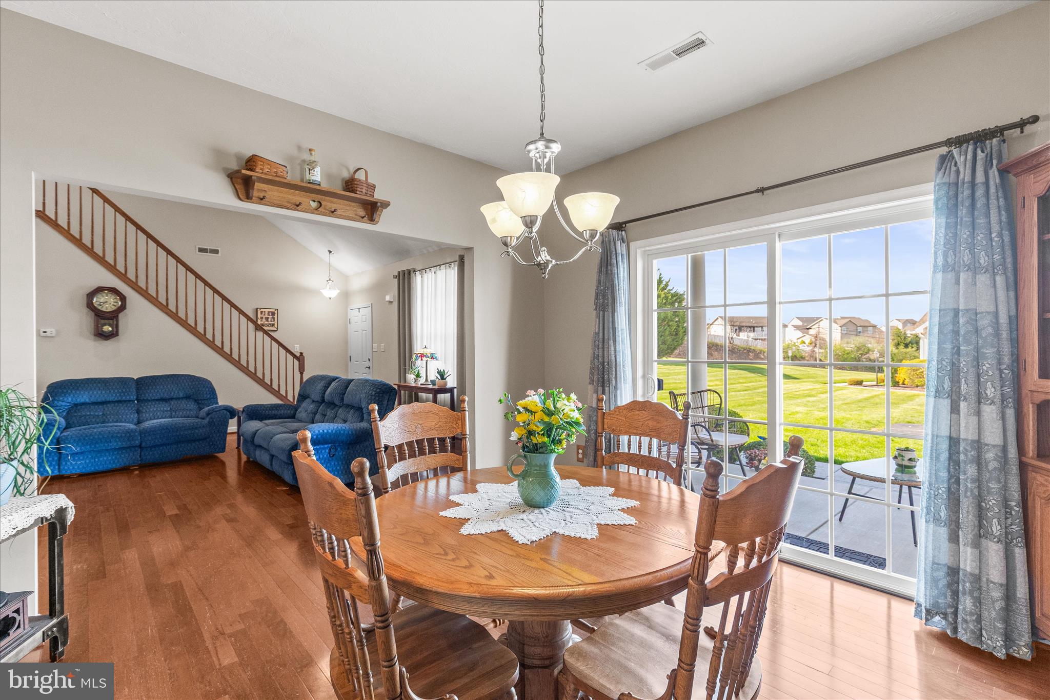 JACKSON HEIGHTS - Residential