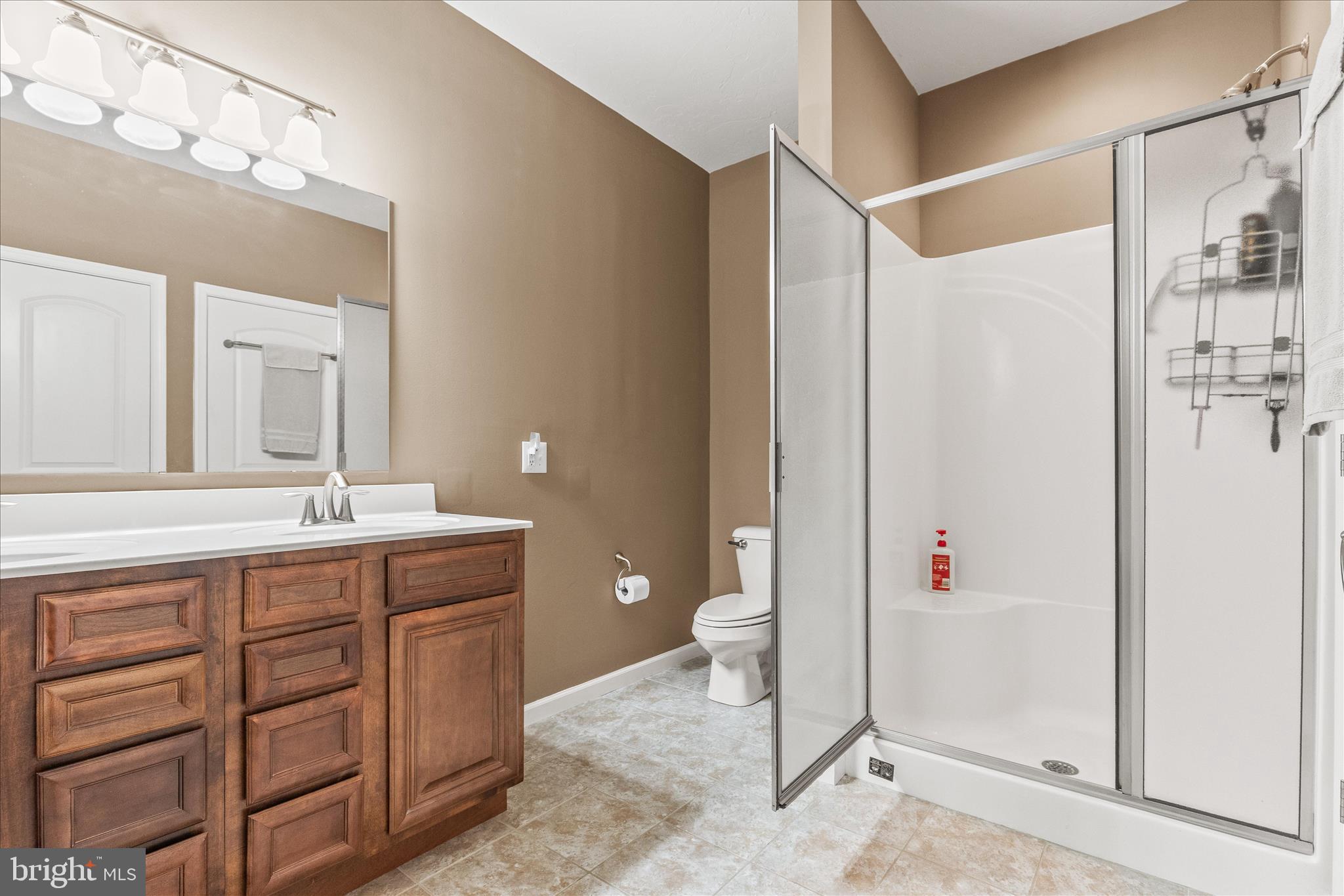 JACKSON HEIGHTS - Residential