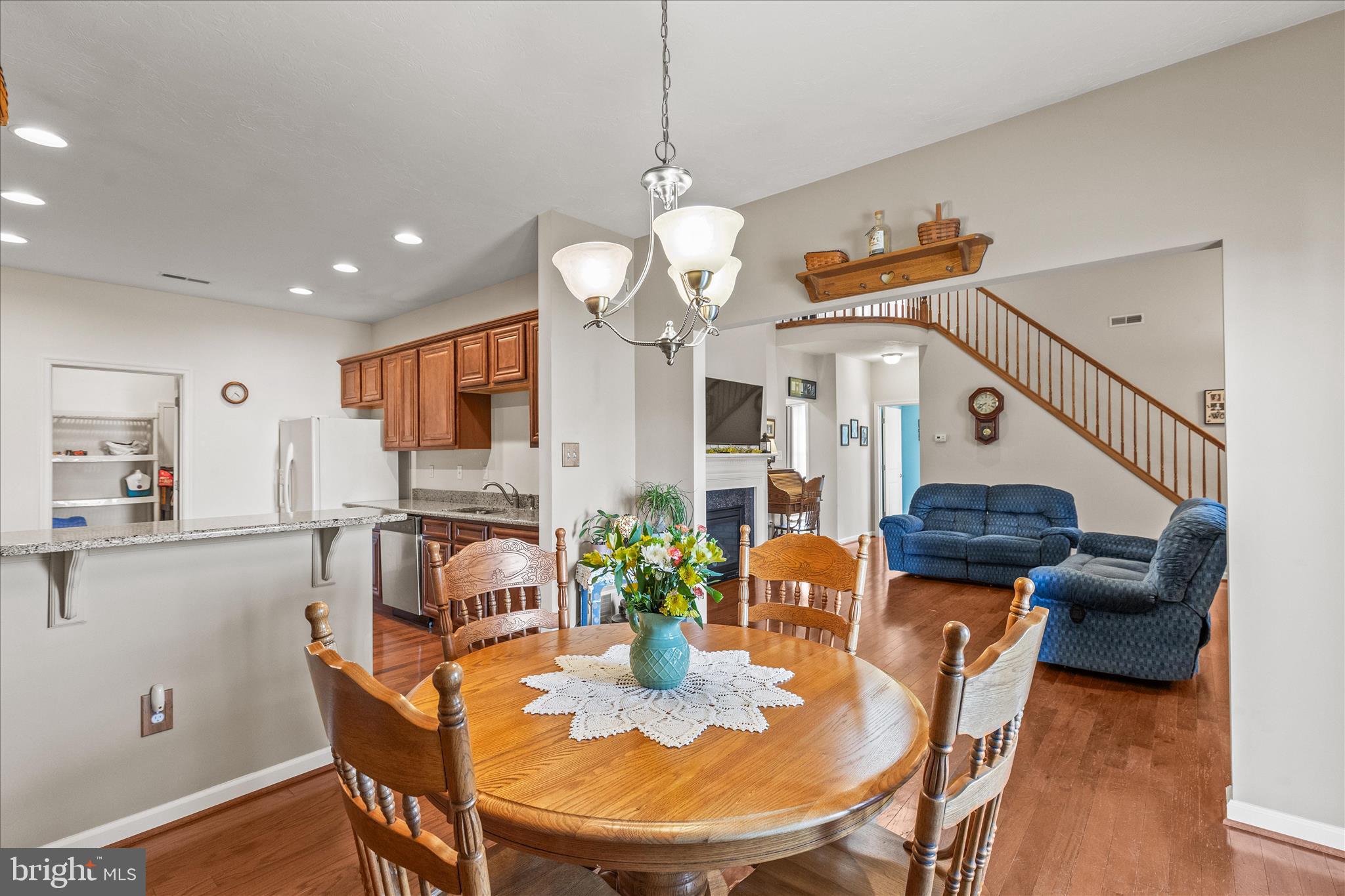 JACKSON HEIGHTS - Residential