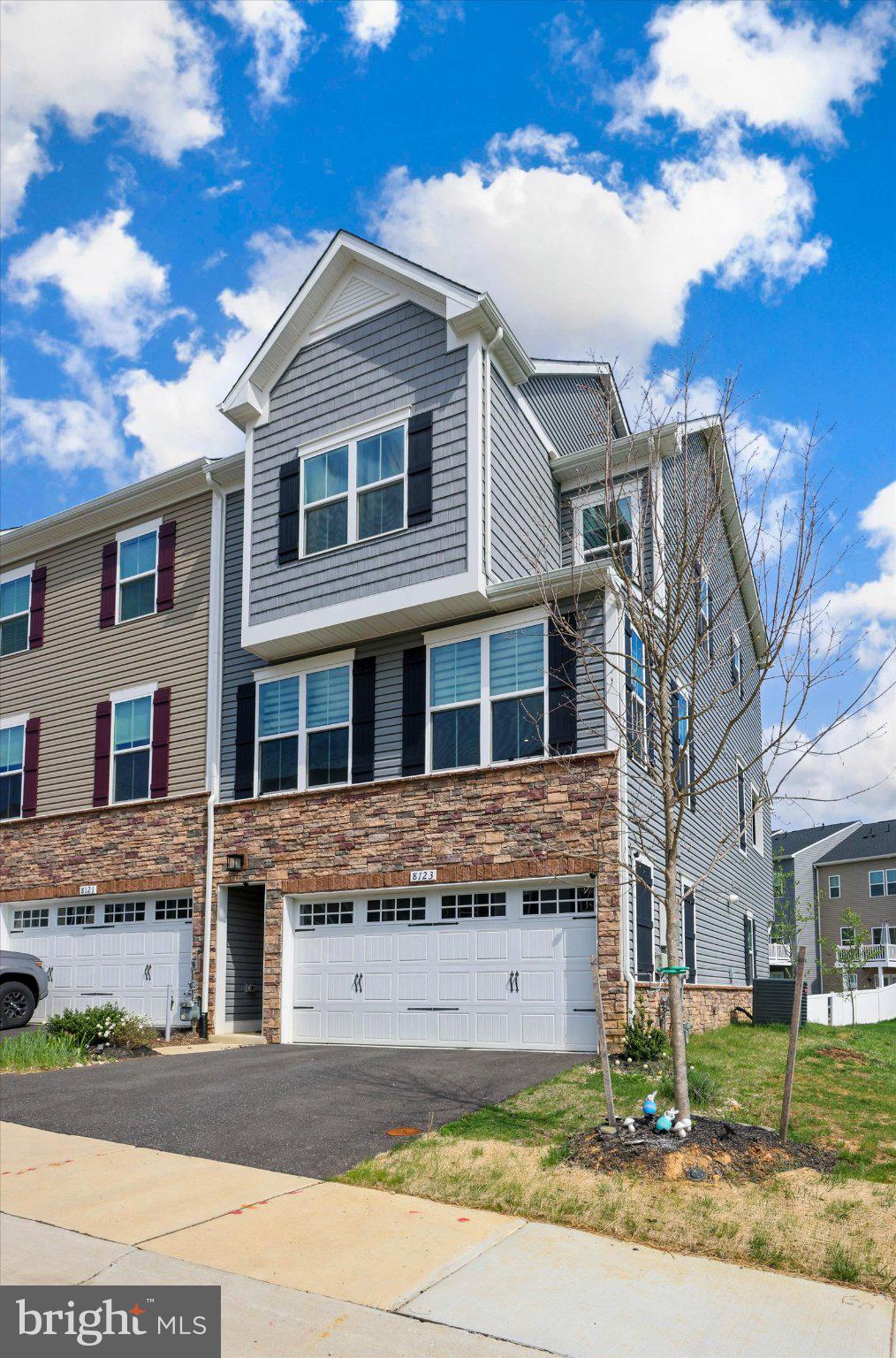 WELLINGTON FARMS - Residential