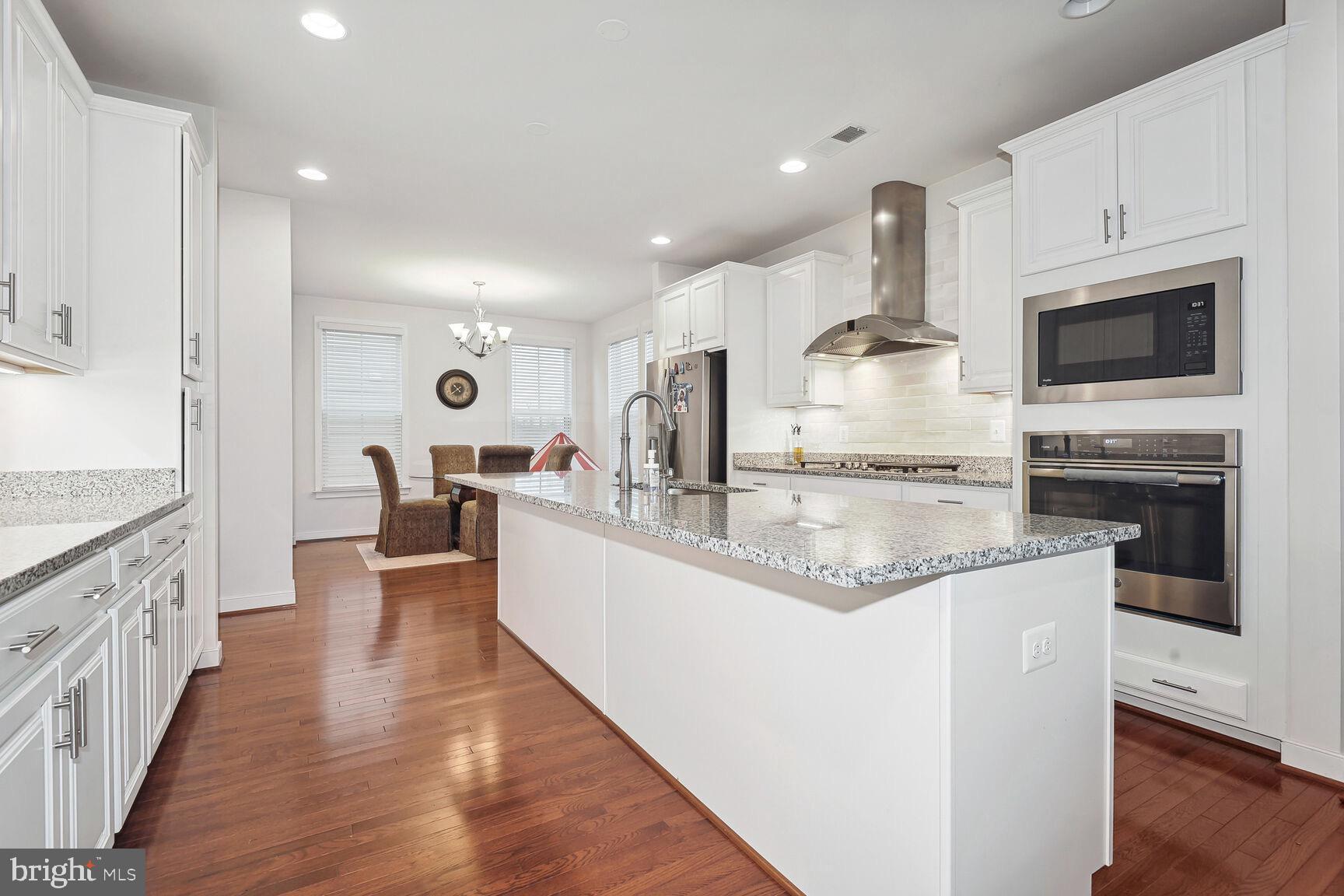 PROSPERITY PLAINS - Residential Lease