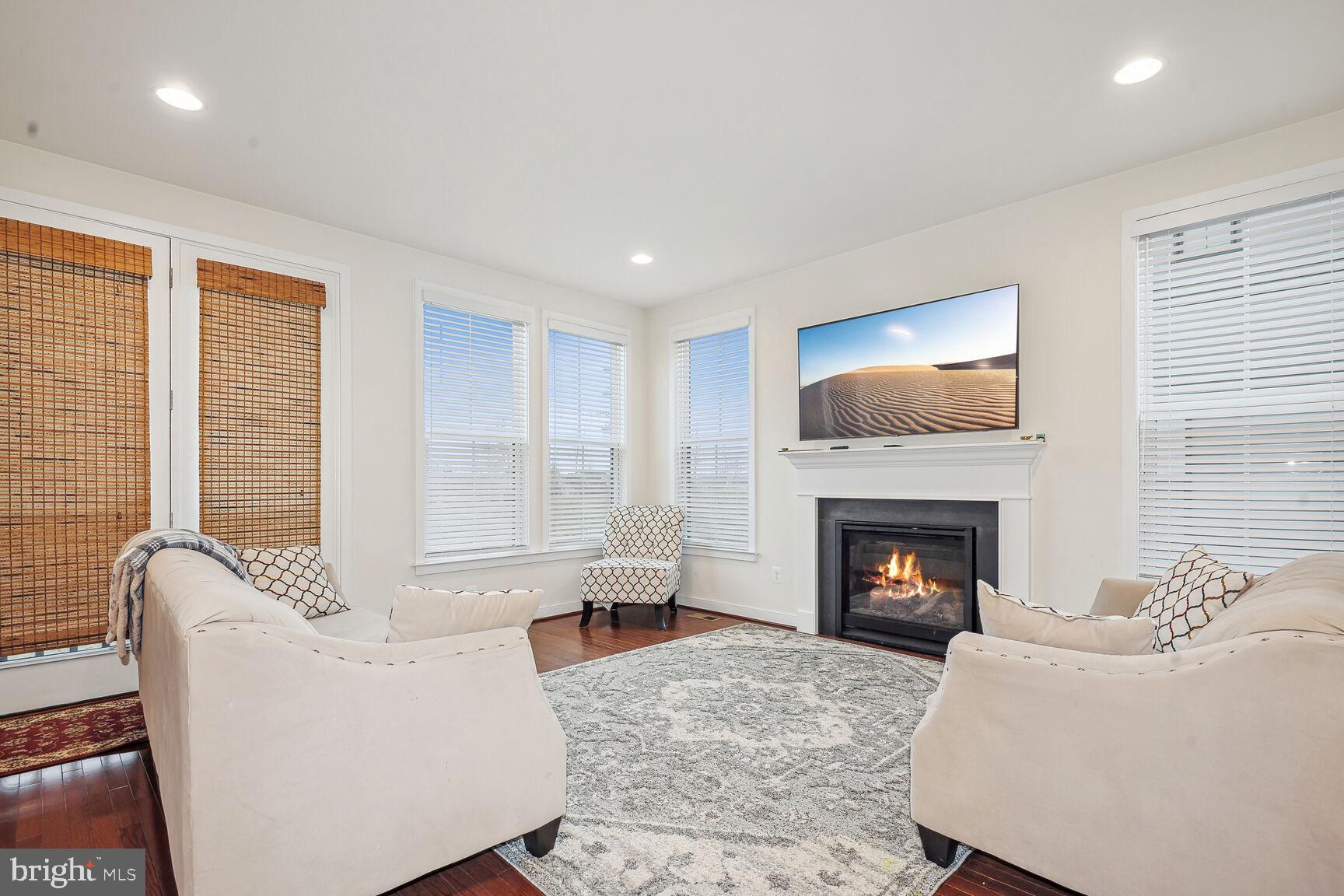 PROSPERITY PLAINS - Residential Lease