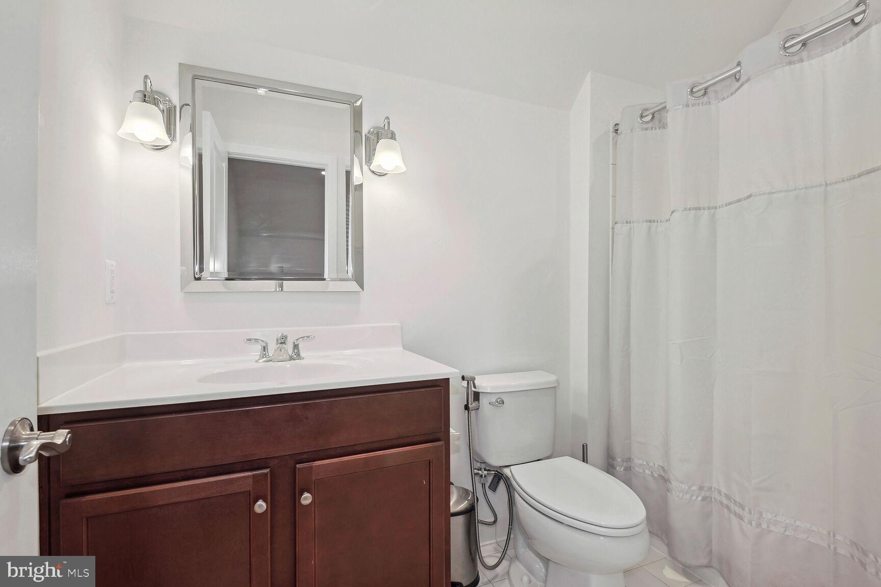 PROSPERITY PLAINS - Residential Lease