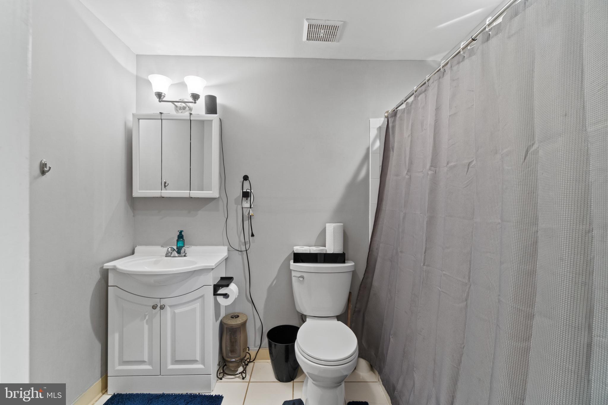 MARLBORO DOWNS-RSB PT LO - Residential