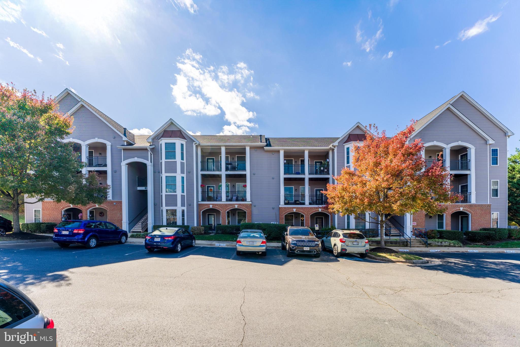 RIVERBEND AT CASCADES - Residential Lease