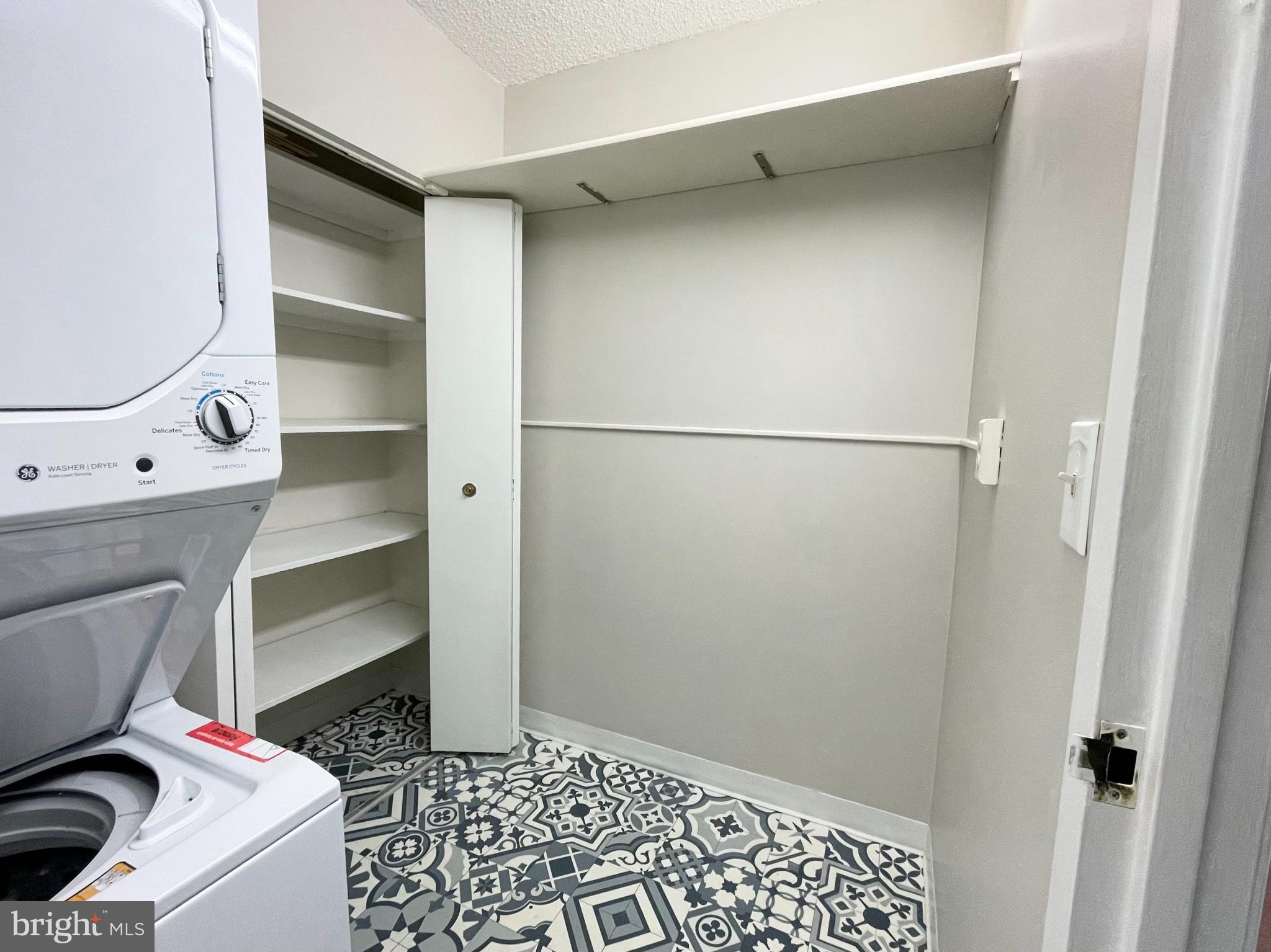 PLACE ONE - Residential