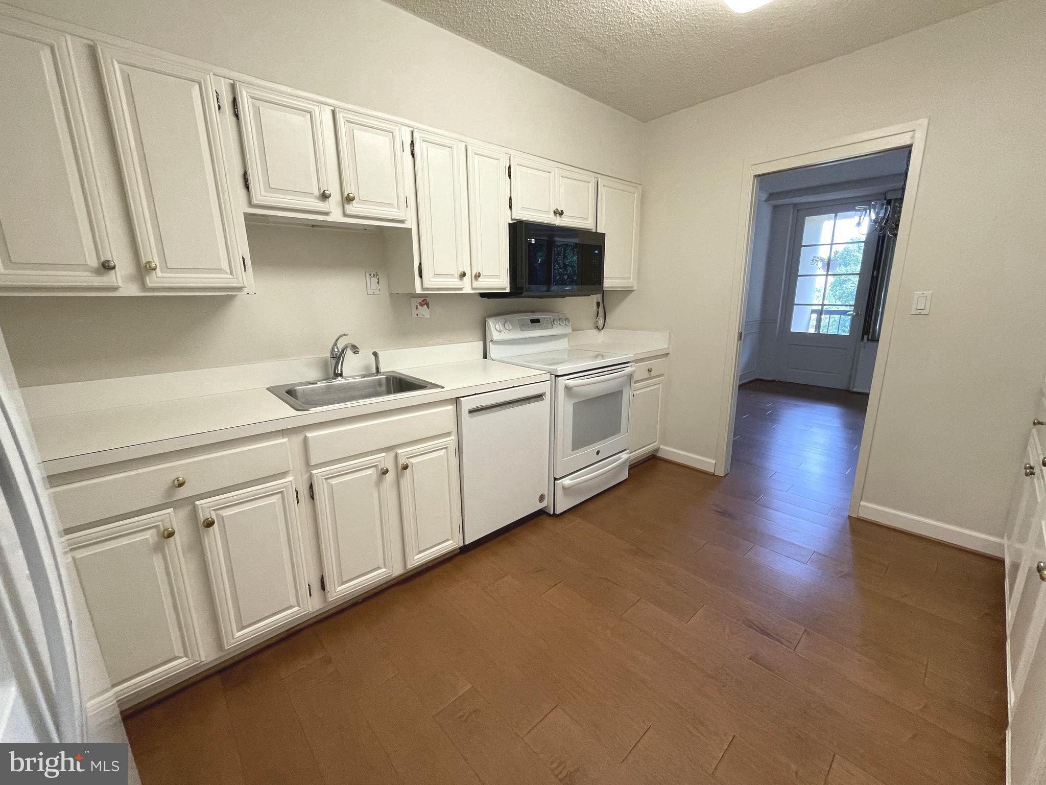 PLACE ONE - Residential