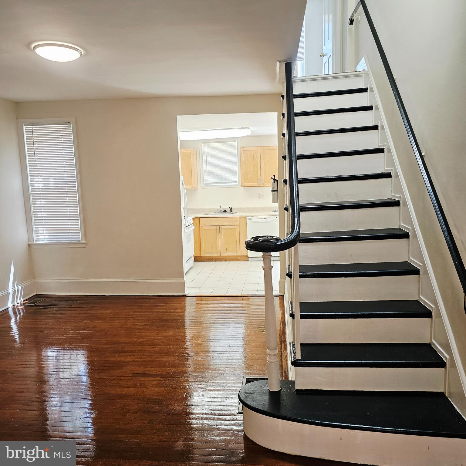 GRADUATE HOSPITAL - Residential Lease